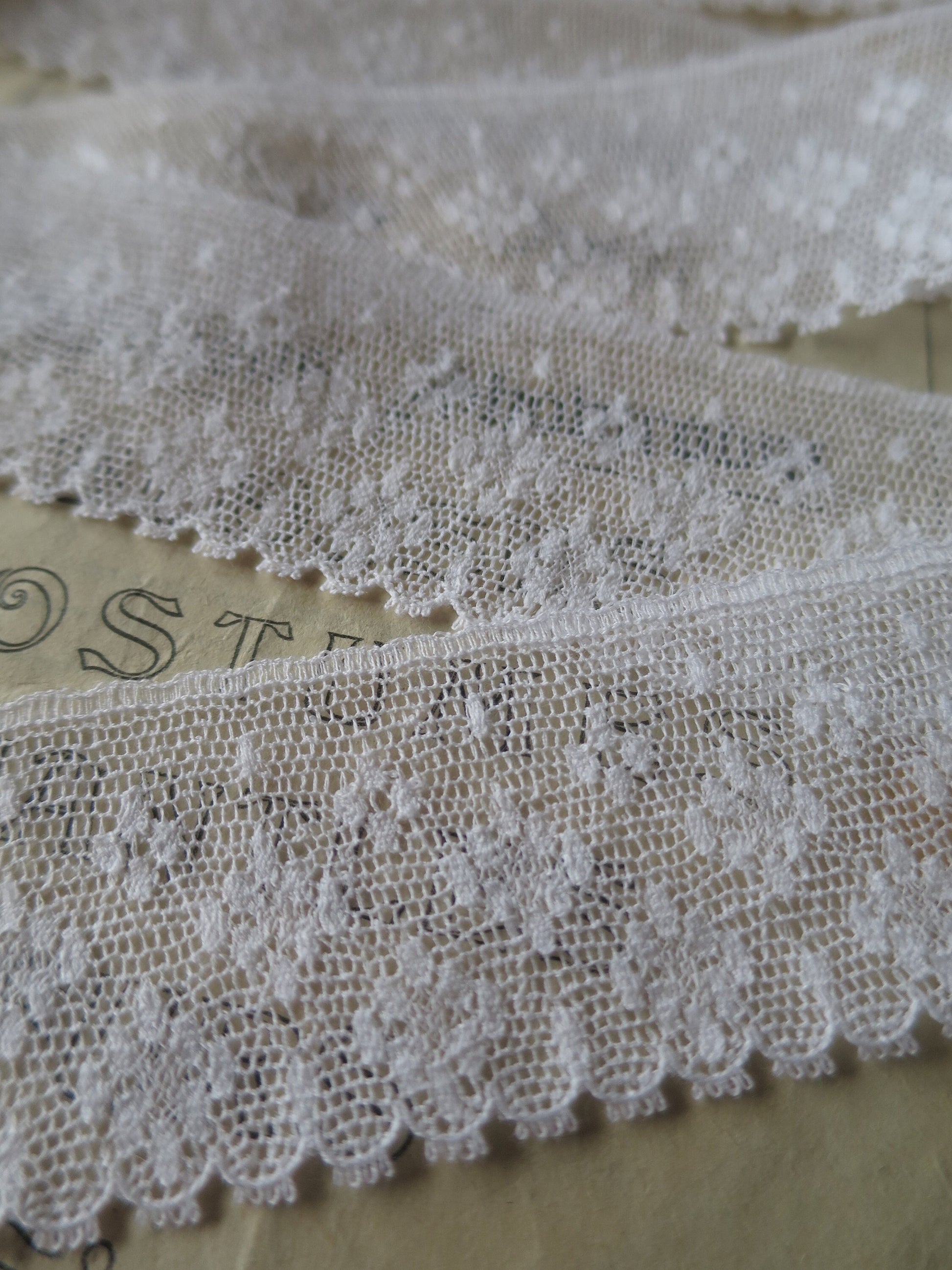 White English Nottingham Lace- Diamond Spots- 3.5 cm