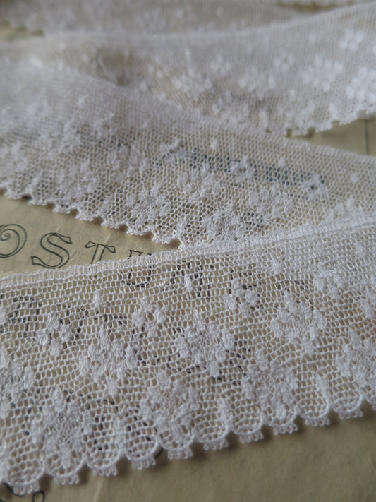 White English Nottingham Lace- Diamond Spots- 3.5 cm