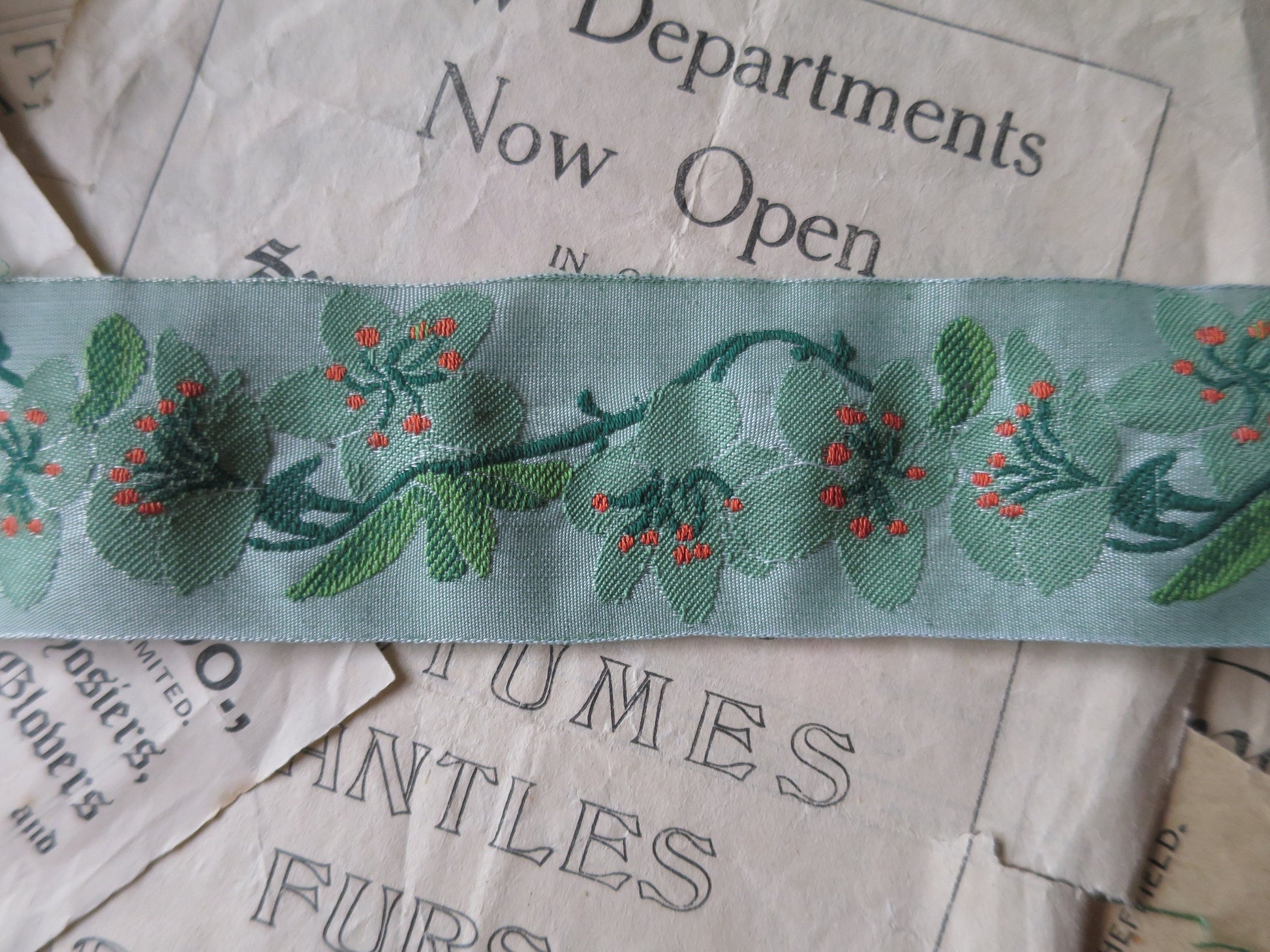 Blossom 40 mm Jacquard Woven Ribbon- Green