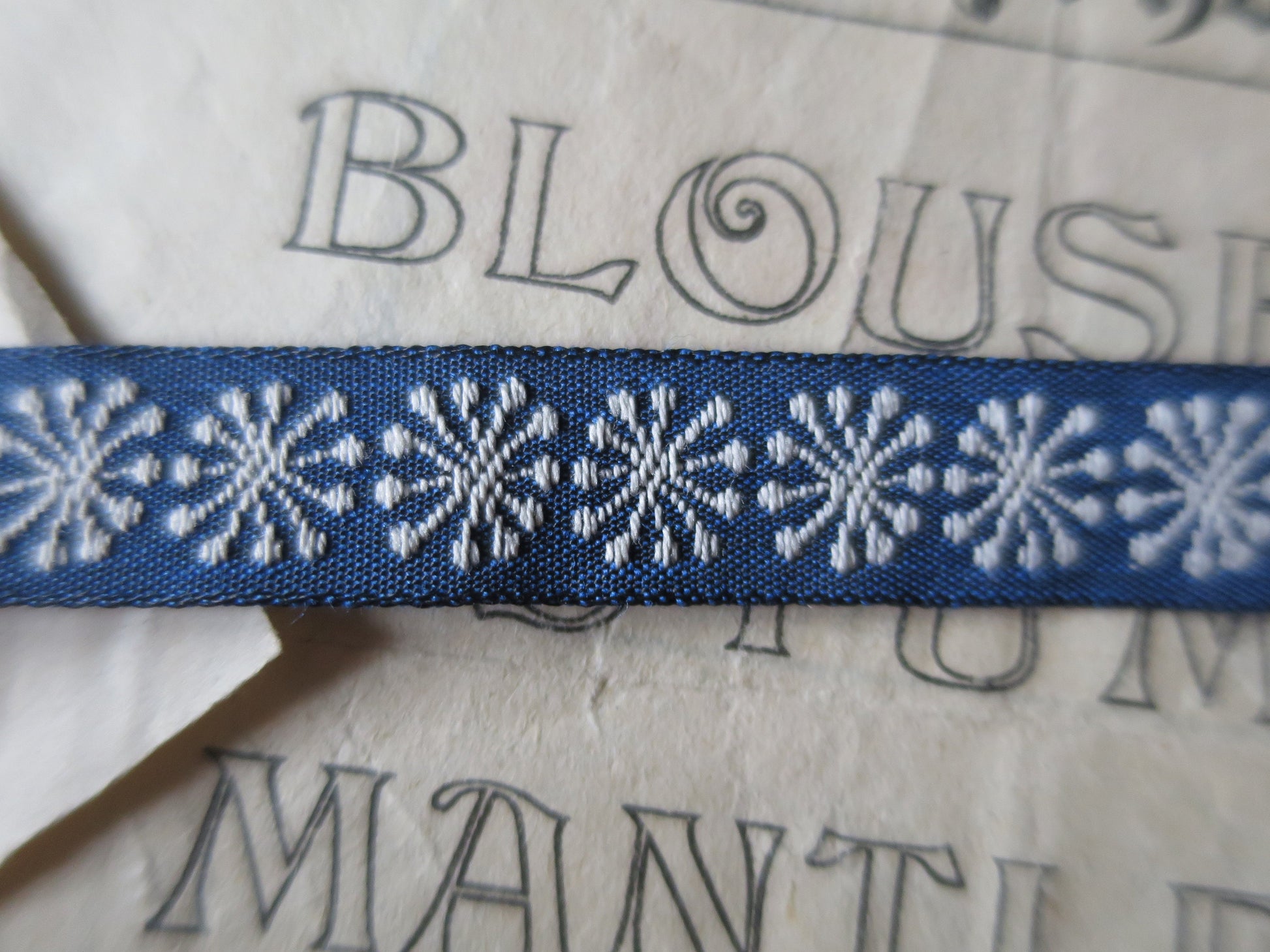 Atomic Dandelion 10 mm Jacquard Woven Ribbon