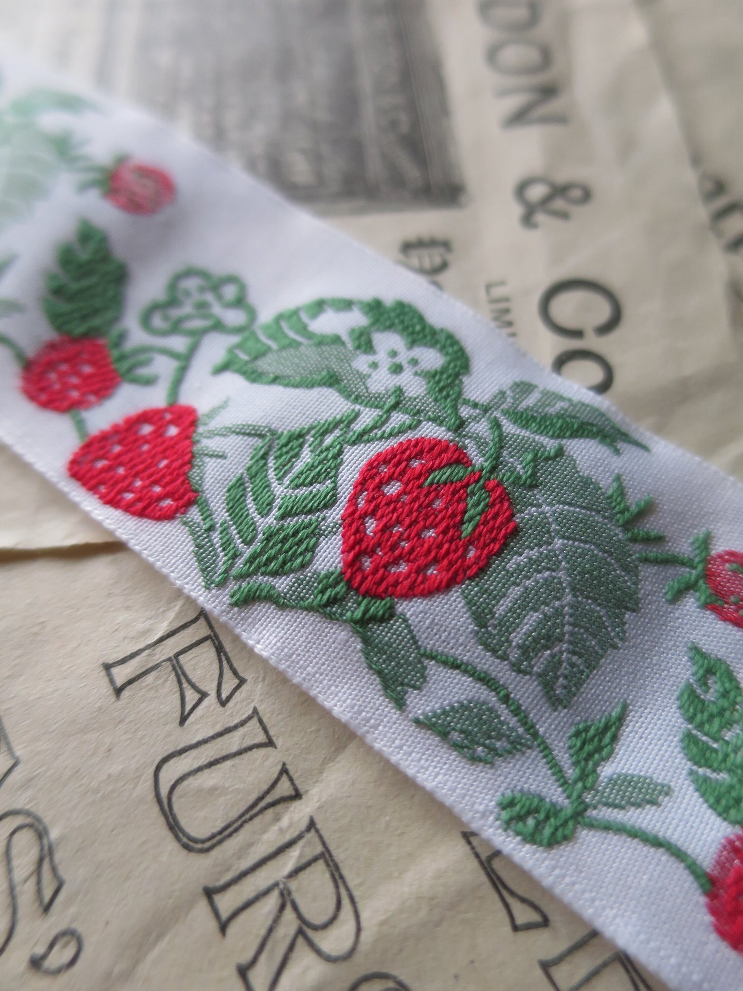 Strawberries 32 mm Jacquard Woven Ribbon- White