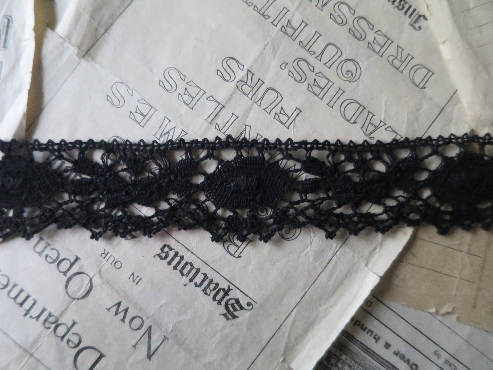 Black English Nottingham Cluny Lace- Traditional Torchon Ovals- 4.3 cm