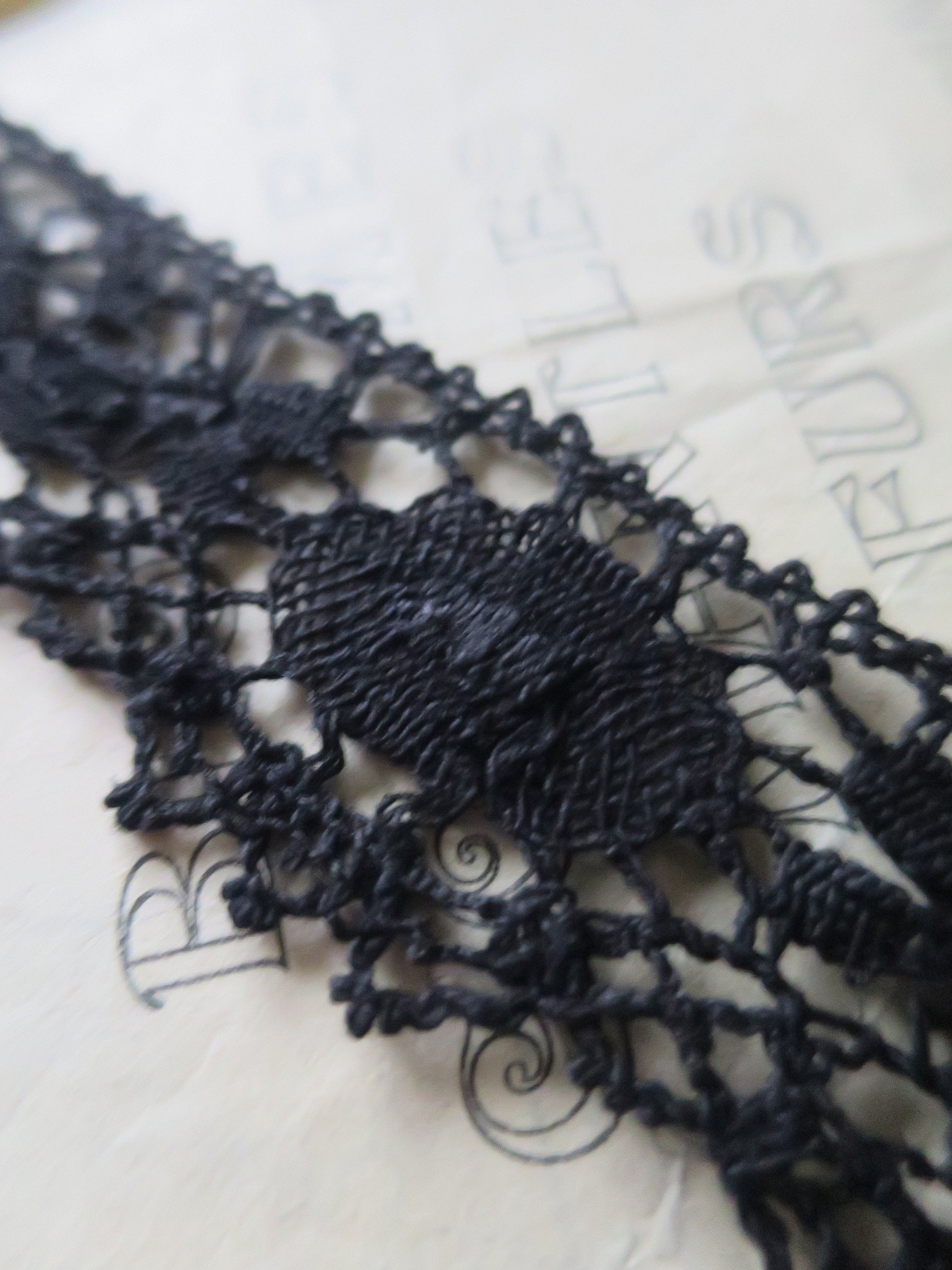 Black English Nottingham Cluny Lace- Traditional Torchon Ovals- 4.3 cm