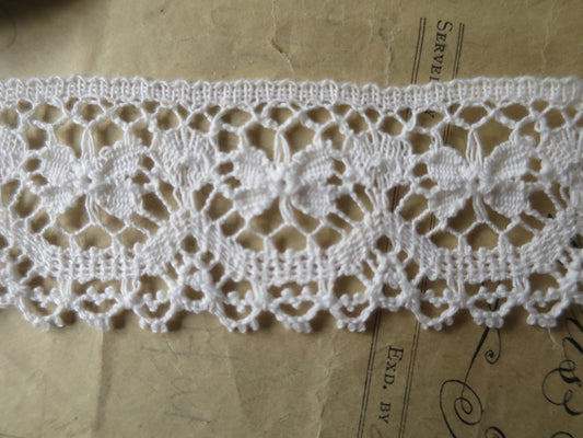 Off White English Nottingham Cluny Lace- Traditional Torchon Butterflies- 4.3 cm