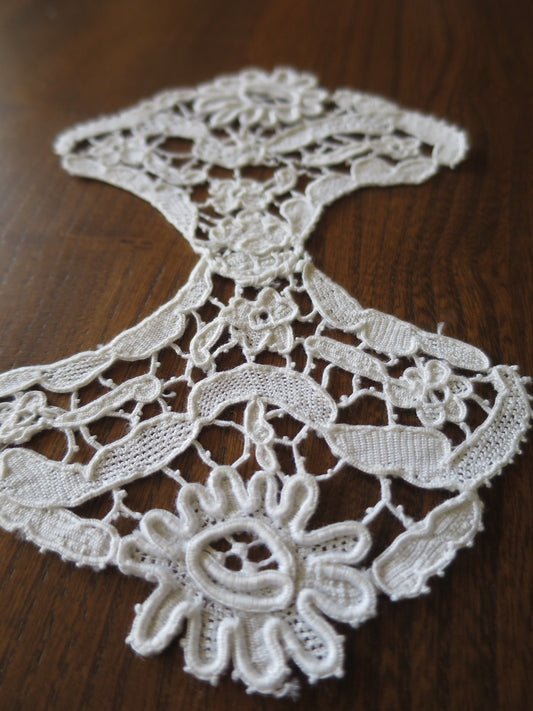 Antique Edwardian Venetian Point Lace Applique