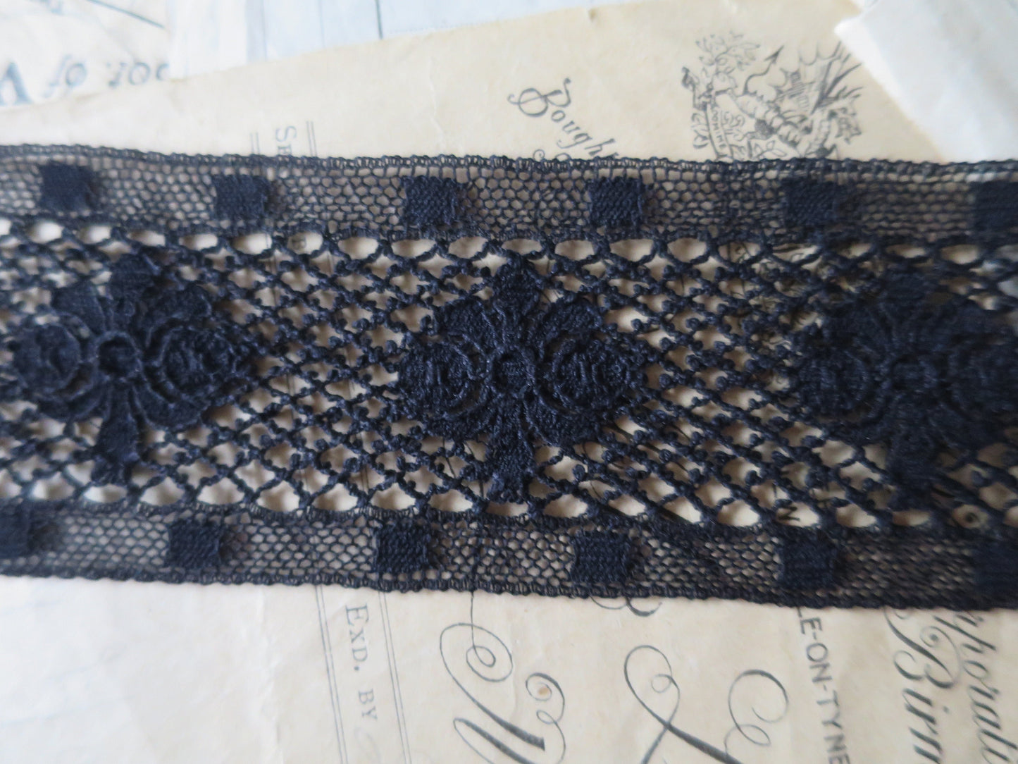 Black English Nottingham Lace- Scalloped Trellis Guipure- Insertion- 5.5 cm