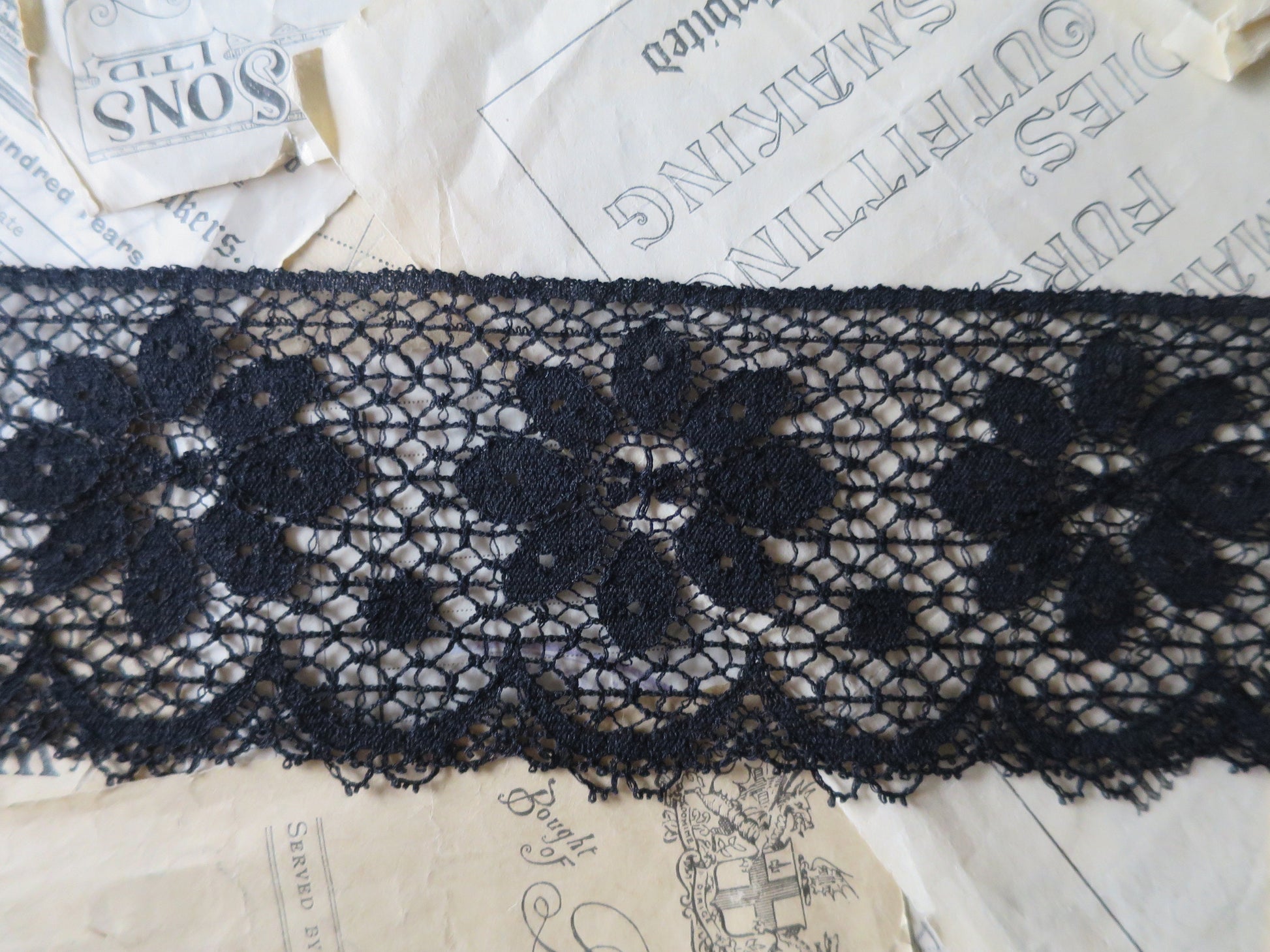 Black English Nottingham Lace- Floral Flat Point Lace- 7.5 cm