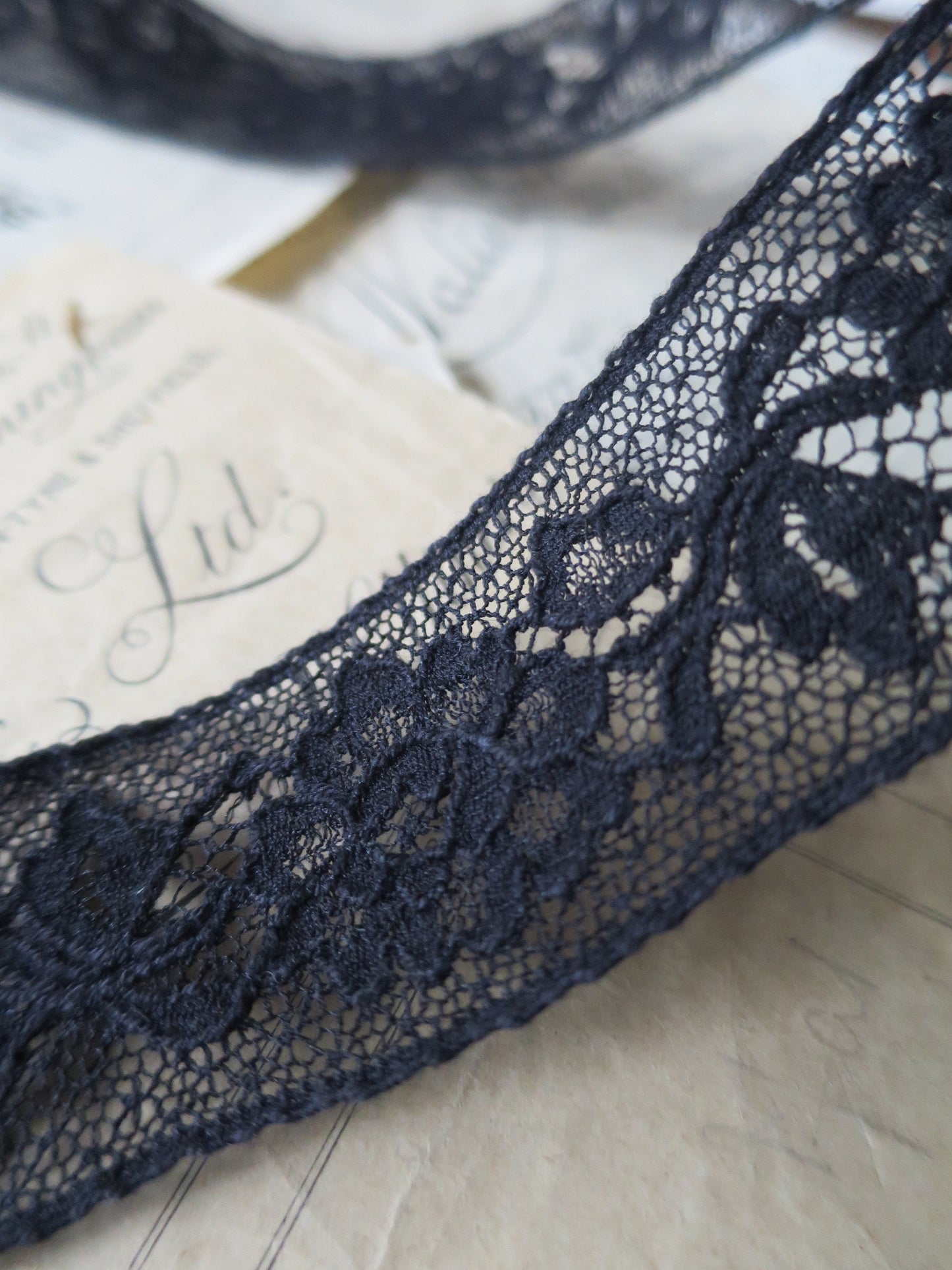 Black English Nottingham Lace- Alencon Flowers- Insertion- 3.5 cm