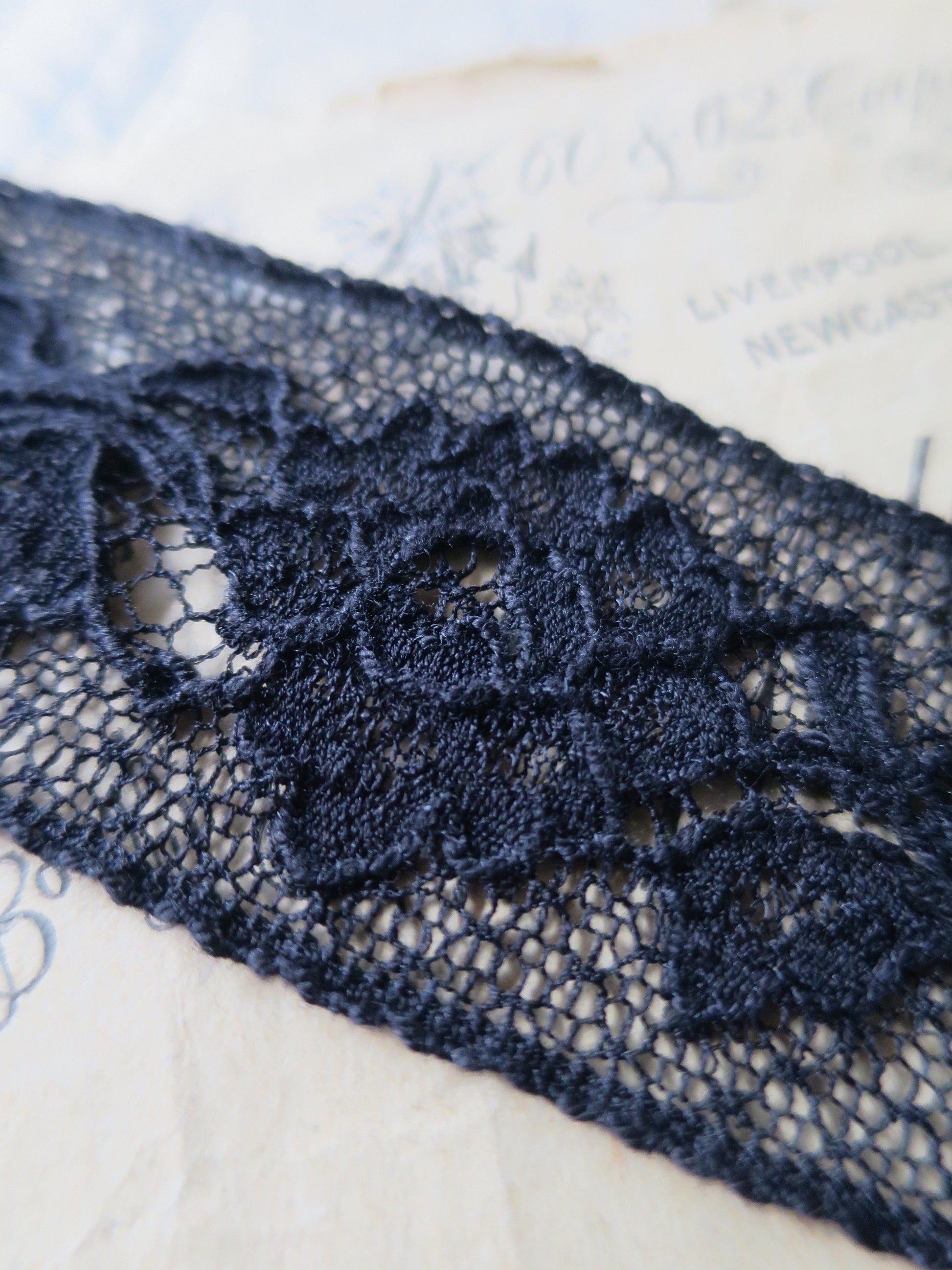 Black English Nottingham Lace- Alencon Flowers- Insertion- 3.5 cm