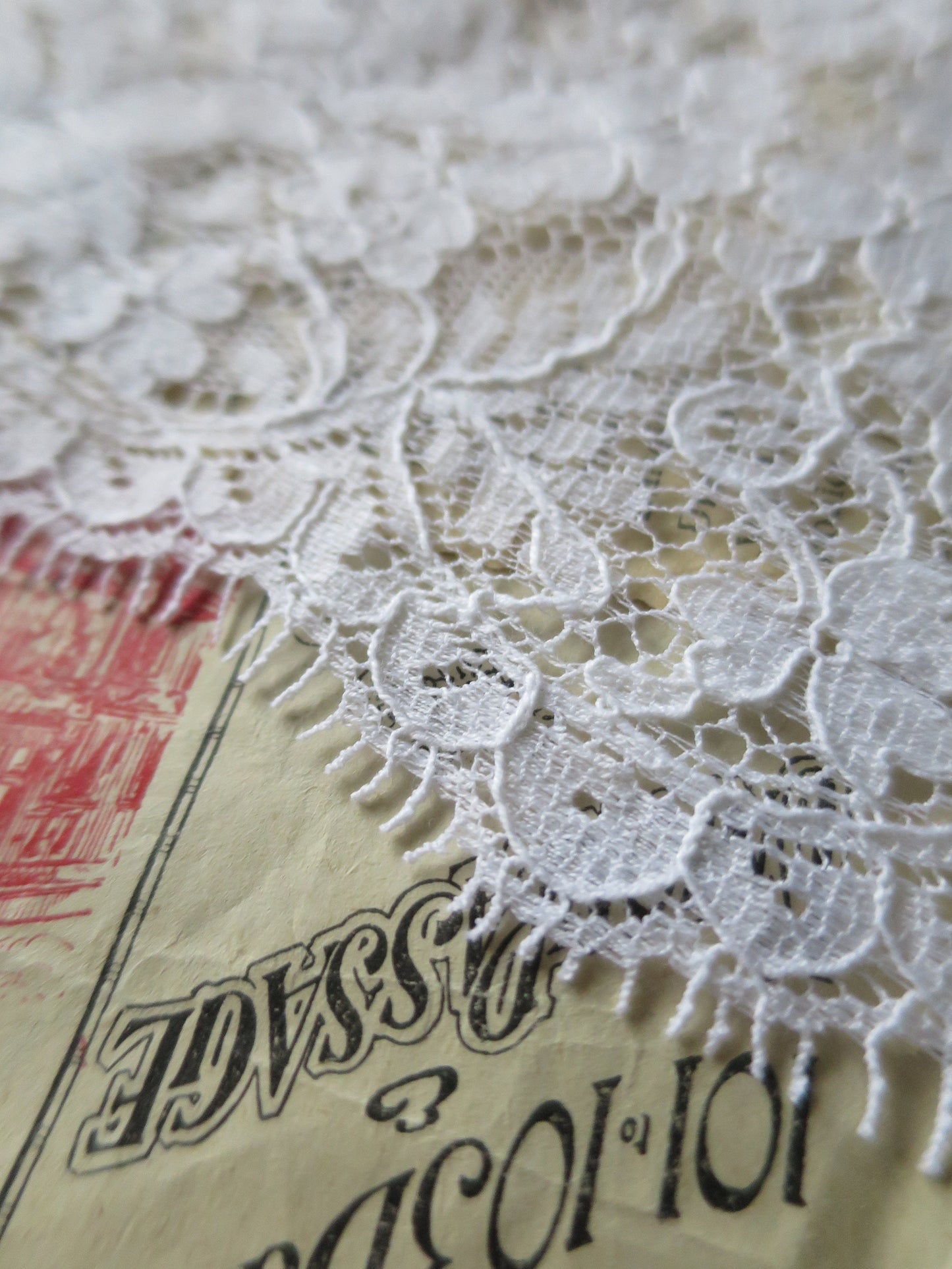 White English Nottingham Lace- Floral Honiton- 16 cm