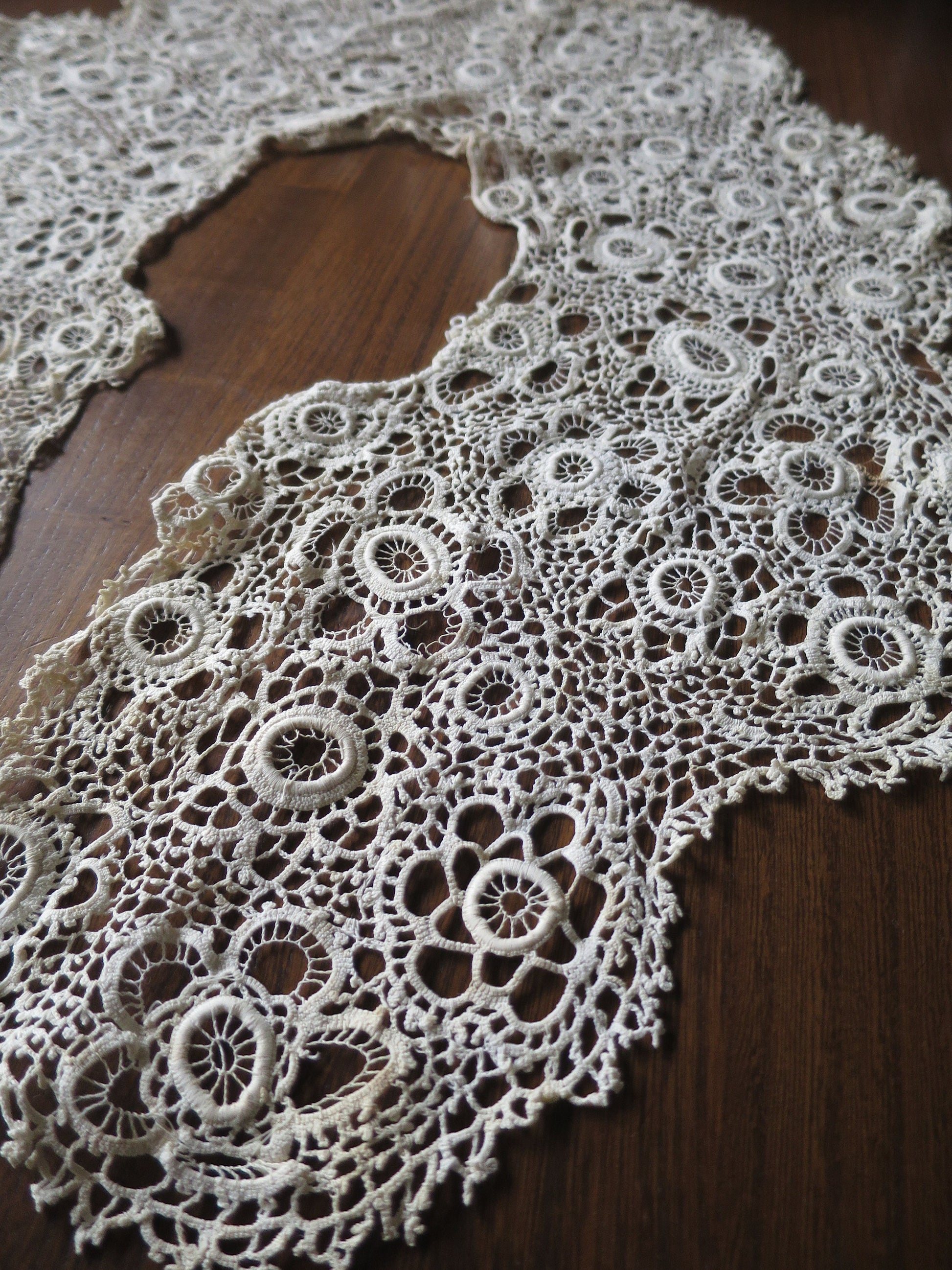 Antique Hand Crochet Lace Collar- 1840's