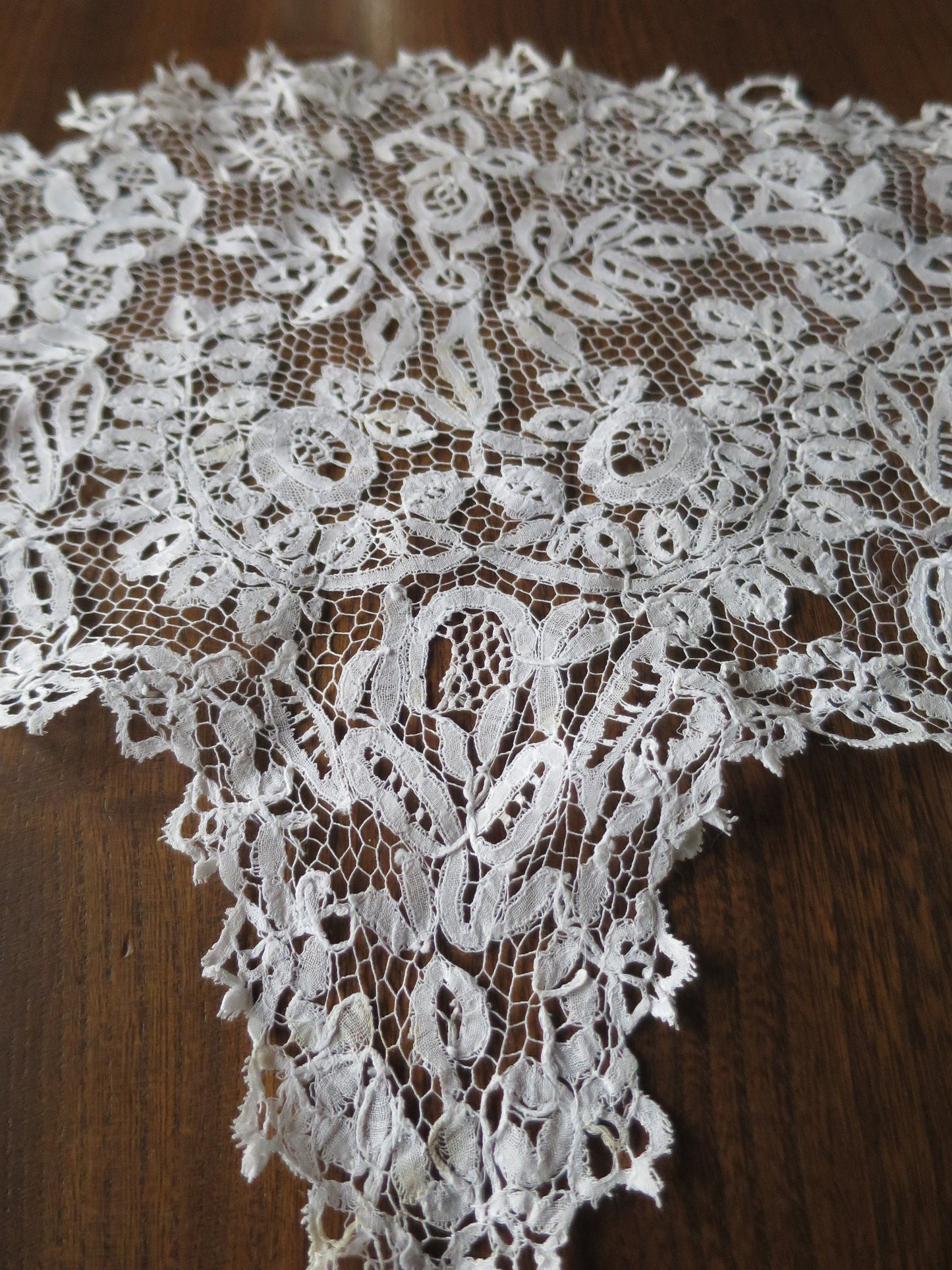 Intricate Antique Hand Worked Honiton Guipure Bobbin Lace Day Lace Cap- Roses & Foliage