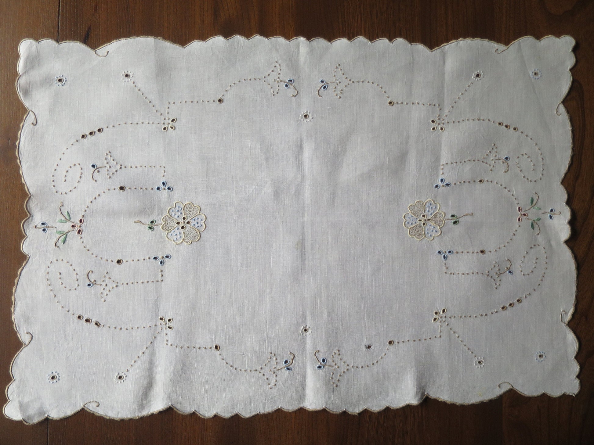 Large Art Deco Tray Cloth- Madeira Hand Embroidery