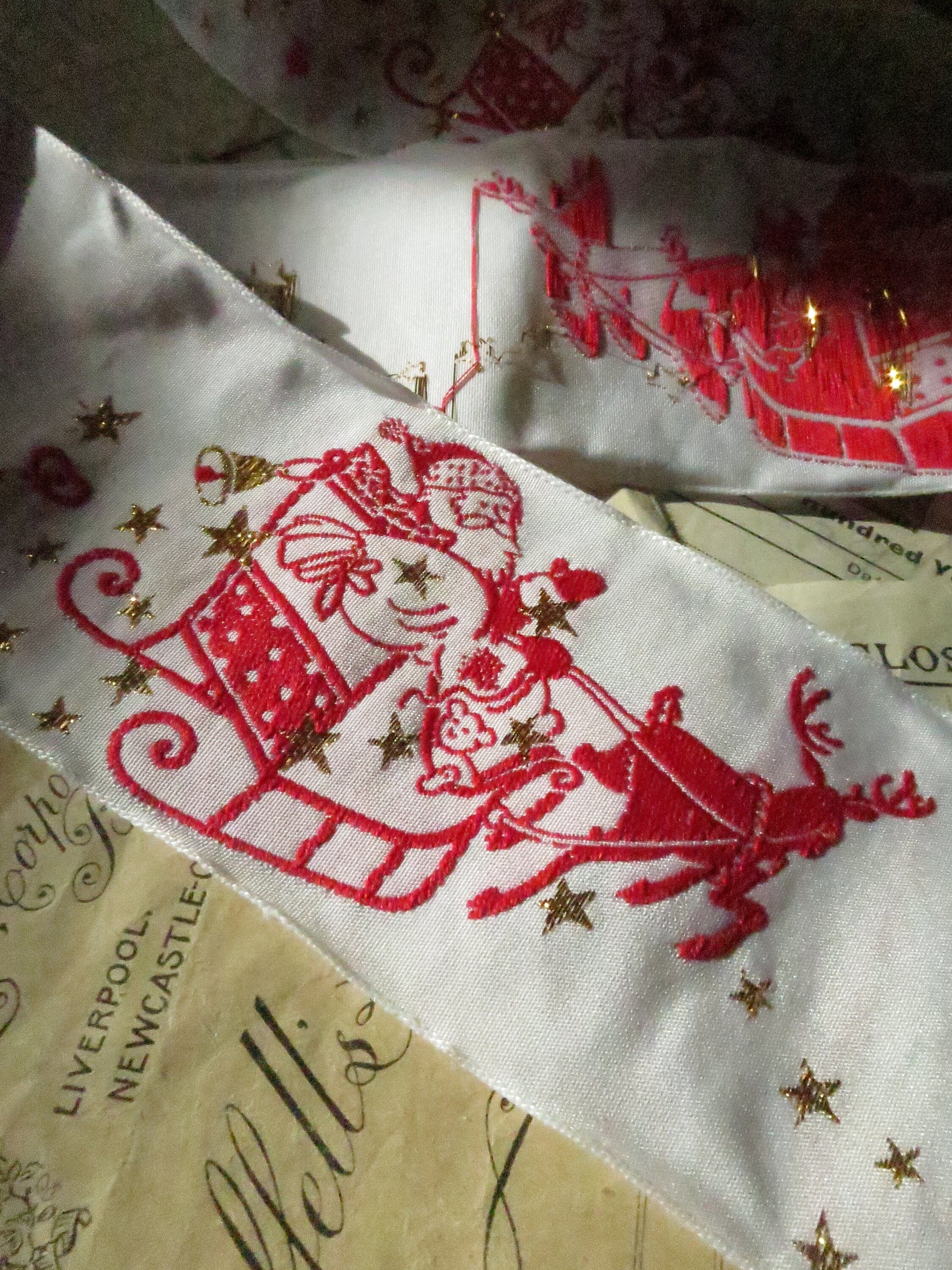 Father Christmas Sleigh Motif 60 x 140 mm Jacquard Woven Ribbon