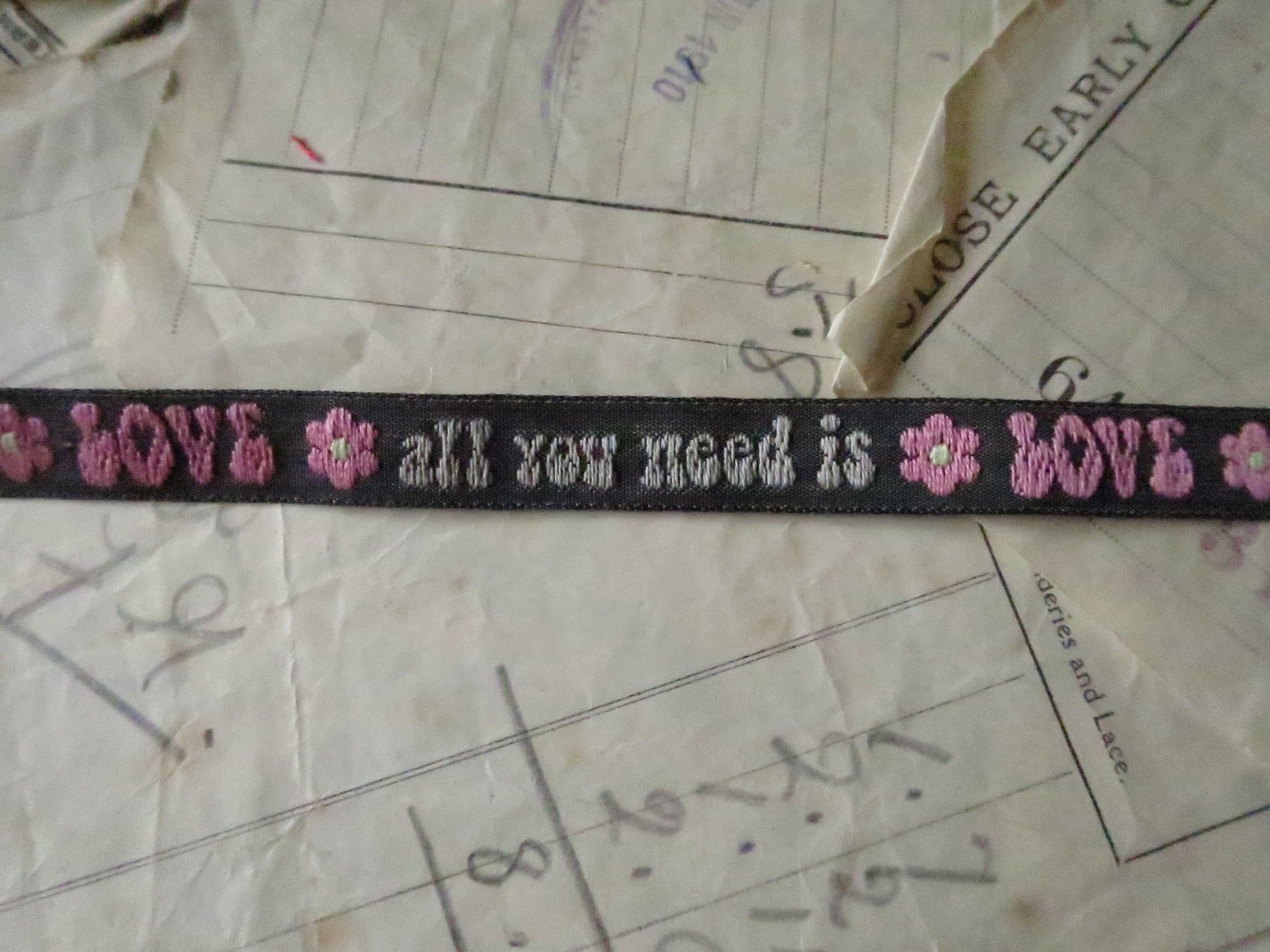 All You Need is Love 10 mm Jacquard Woven Ribbon