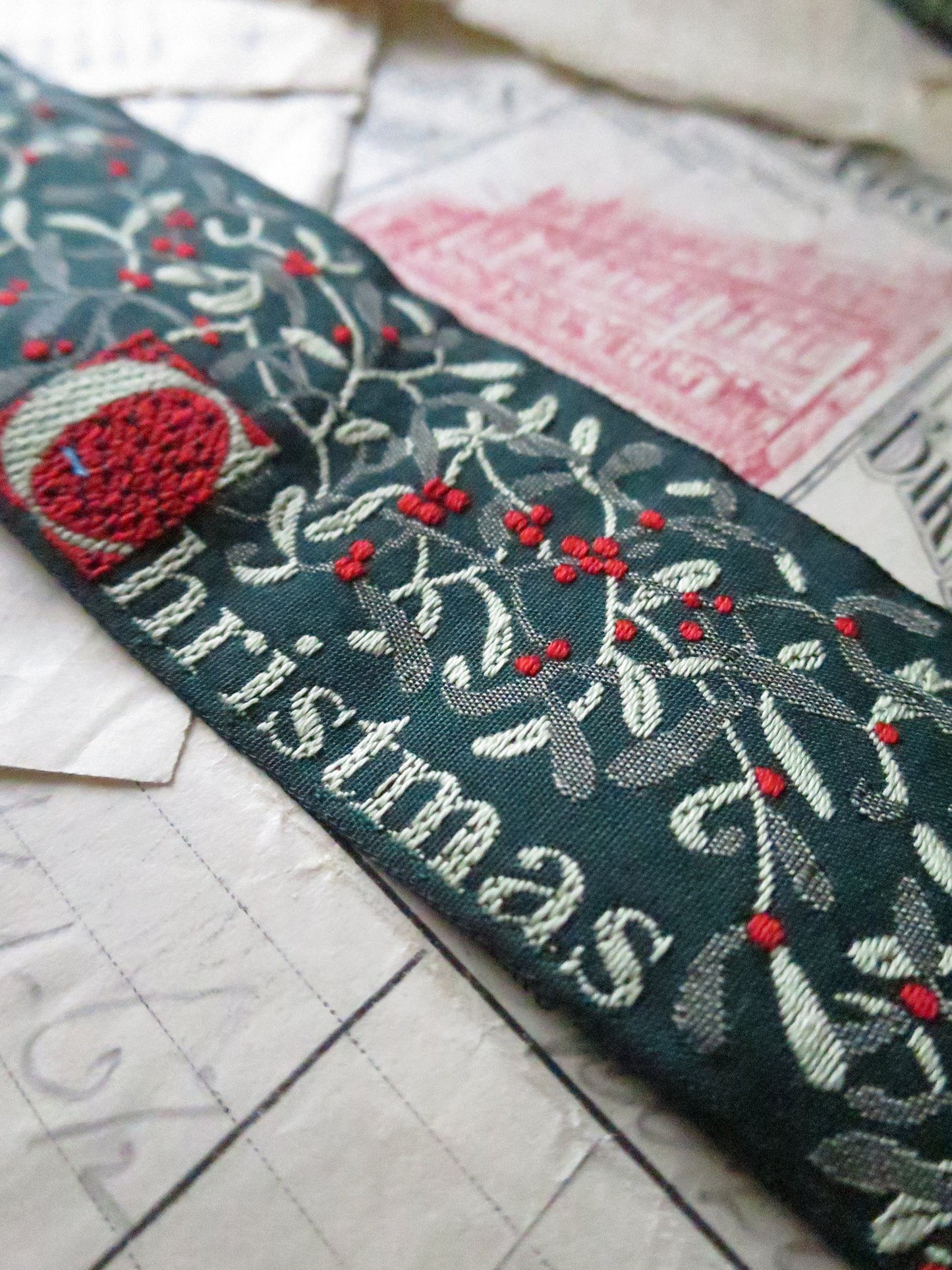 Mistletoe & Berries Christmas Ribbon 40 mm Jacquard Woven Ribbon- Green