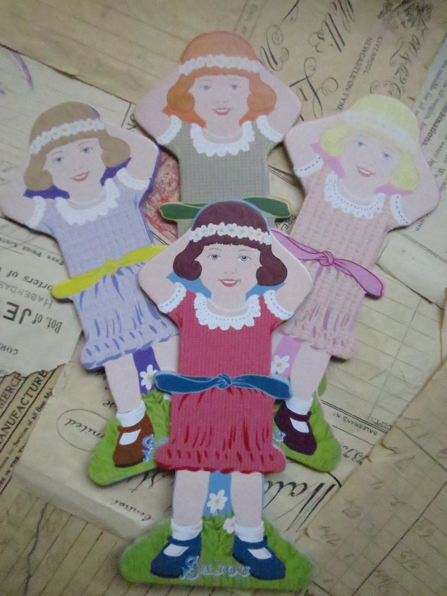 Sajou Little Girl Thread & Ribbon Cards- Family 1