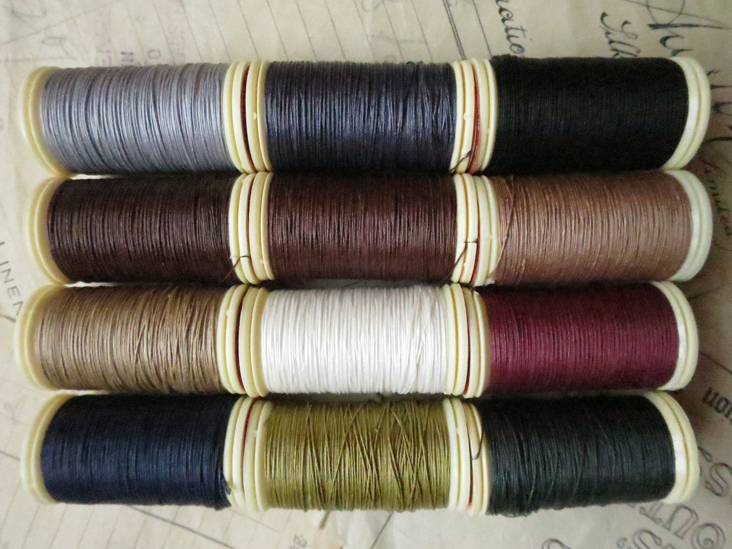 Sajou Boxed Set 12 Fil au Lin Glace Waxed Linen Thread- No.1 Dark Tones