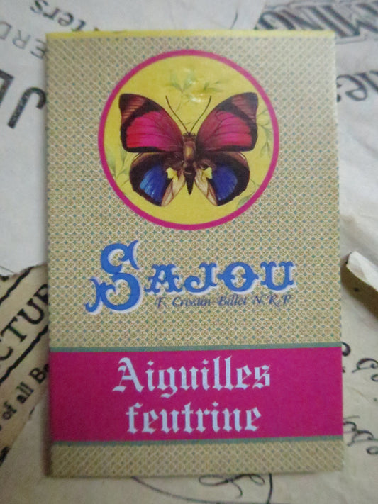 Sajou Booklet- 6 Special Felt Needles