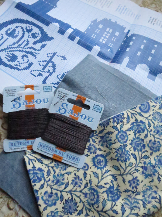 Sajou Cross Stitch Kit Cushion - Chenonceau Silhouette
