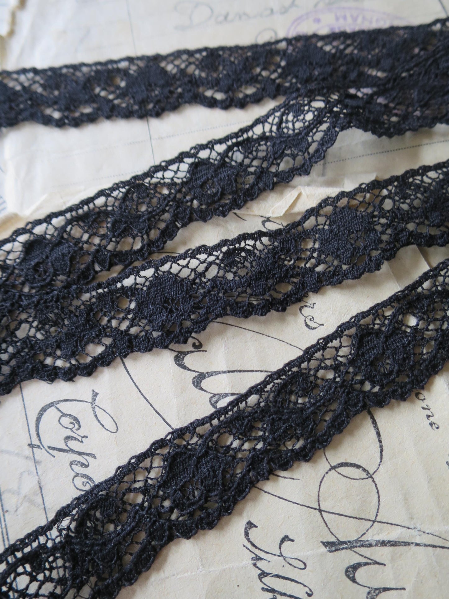 Black English Nottingham Lace- Scalloped Raised Floral Guipure- 1.8 cm
