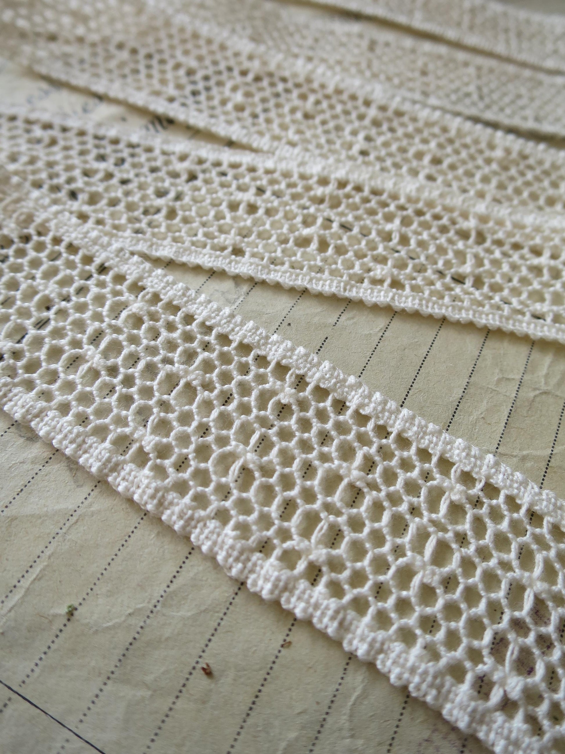 Ecru English Nottingham Cluny Lace- Polka Dot Net- Insertion- 3cm