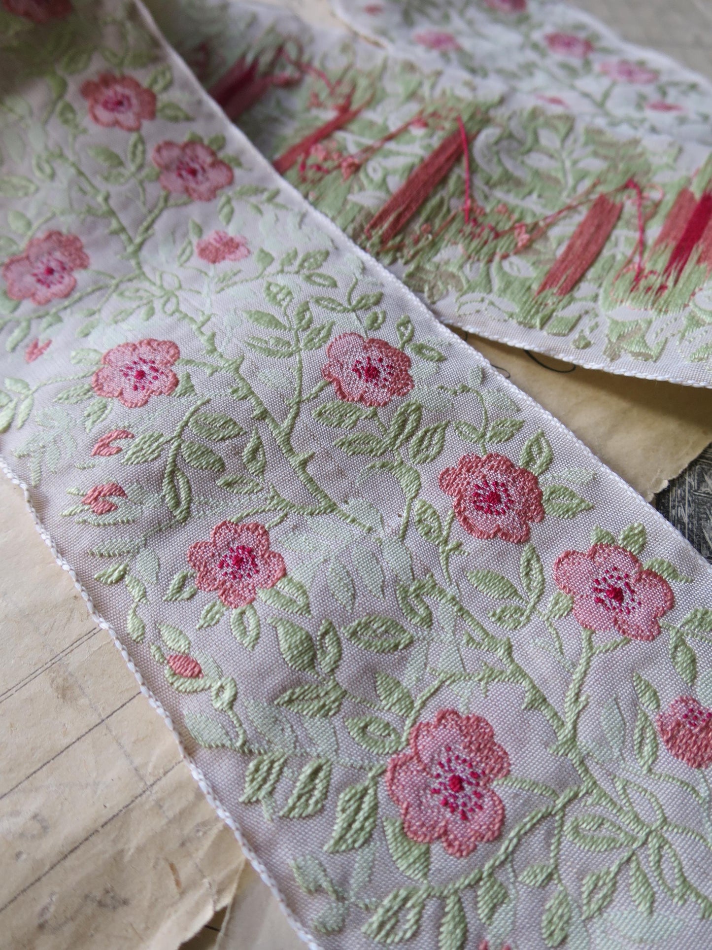 Jacobean Roses 60 mm Jacquard Woven Ribbon- Faded Roses