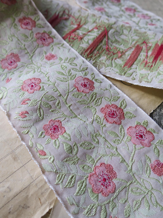 Jacobean Roses 60 mm Jacquard Woven Ribbon- Faded Roses