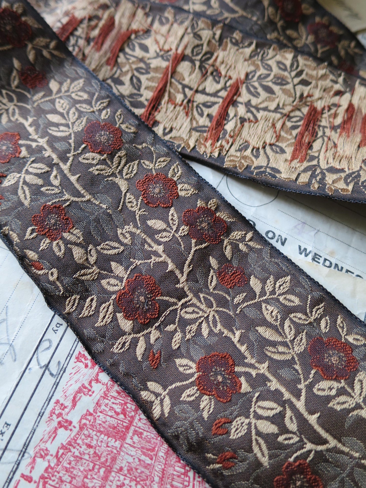 Jacobean Roses 60 mm Jacquard Woven Ribbon- Red & Golden Roses