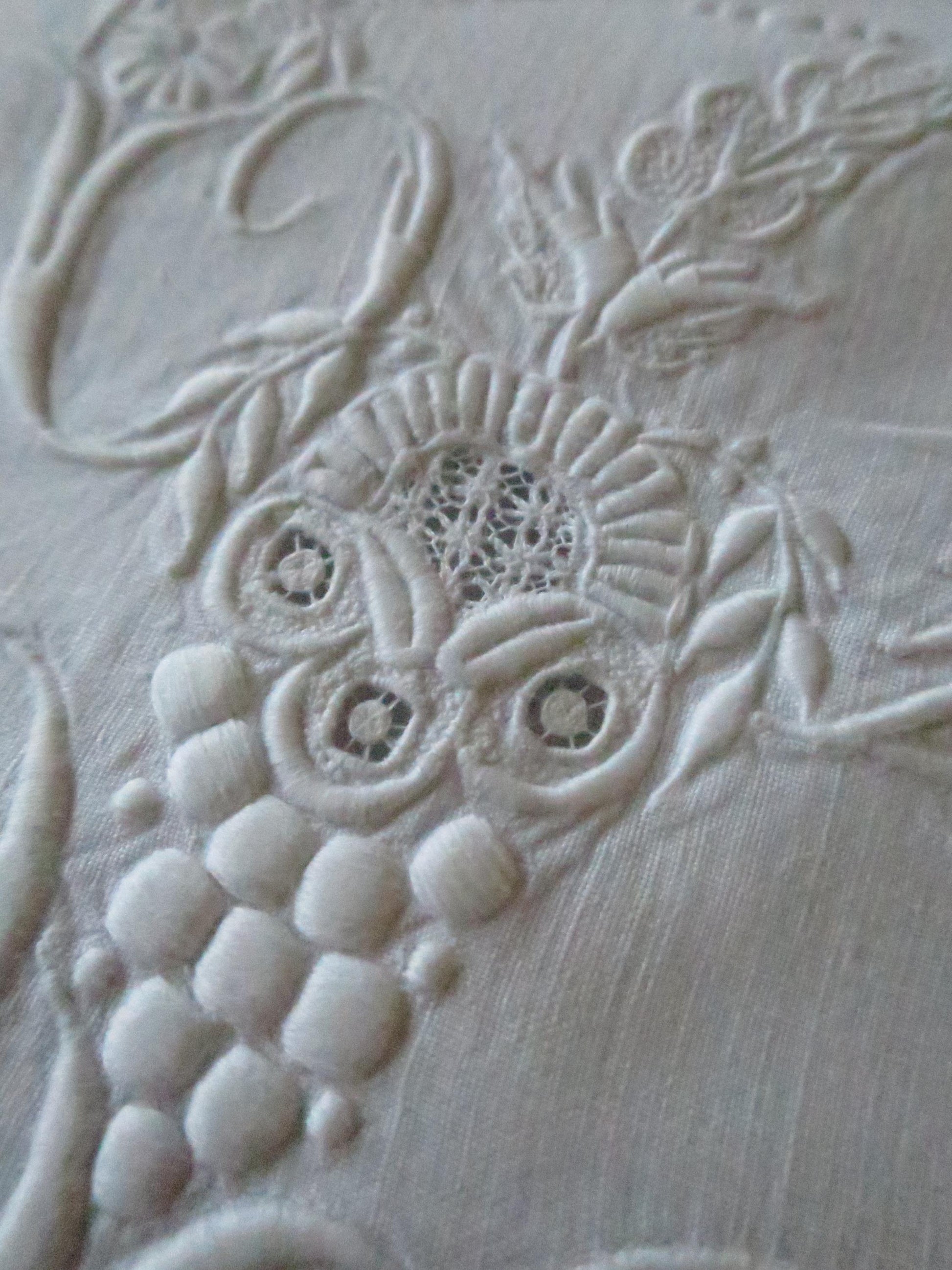 Antique Irish Linen Pair of Pillow Slips- Bobbin Lace & Hand Embroidered Monogram Y R