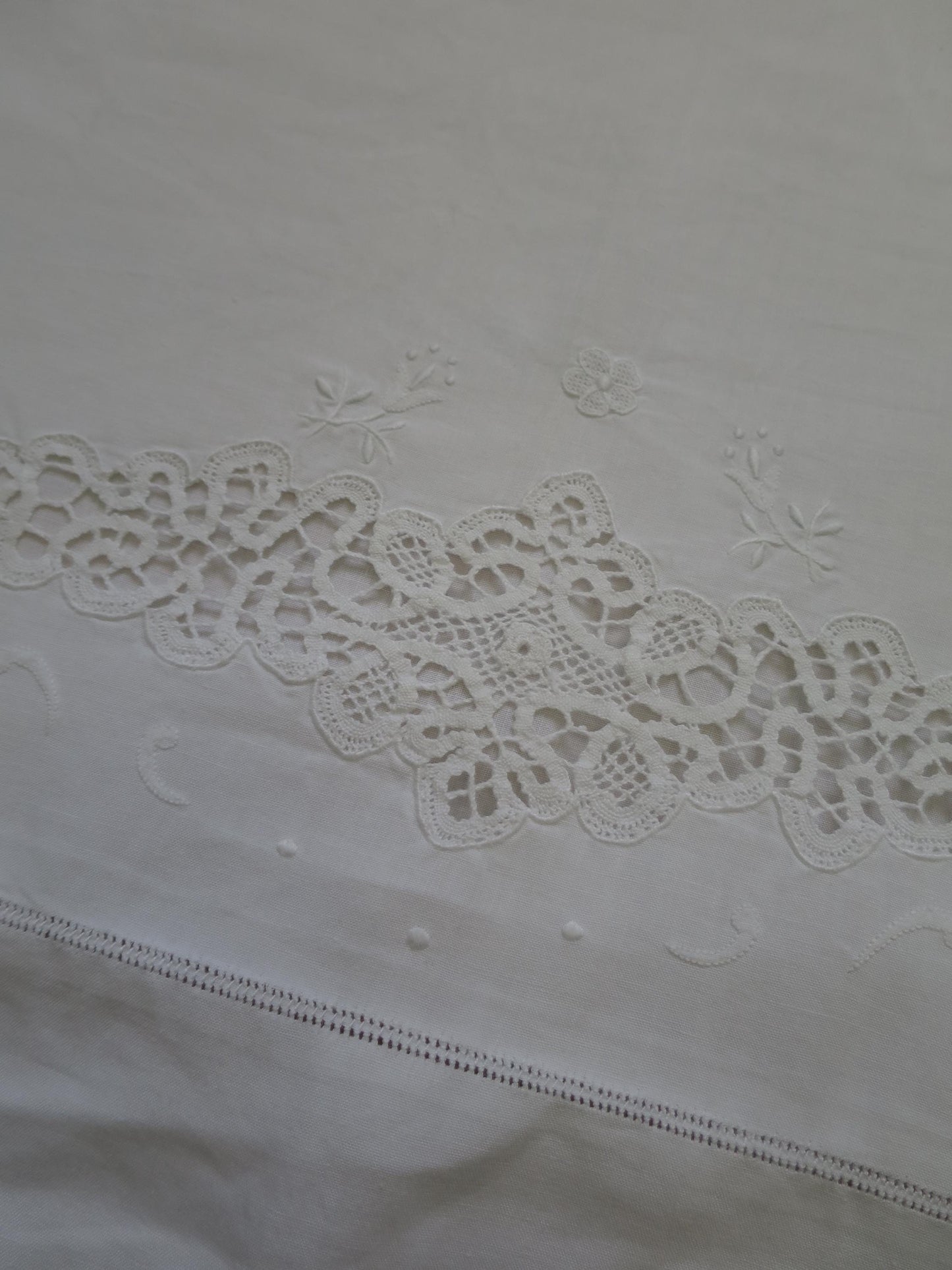 Antique Irish Linen Pair of Pillow Slips- Hand Embroidery & Bobbin Lace Inserts