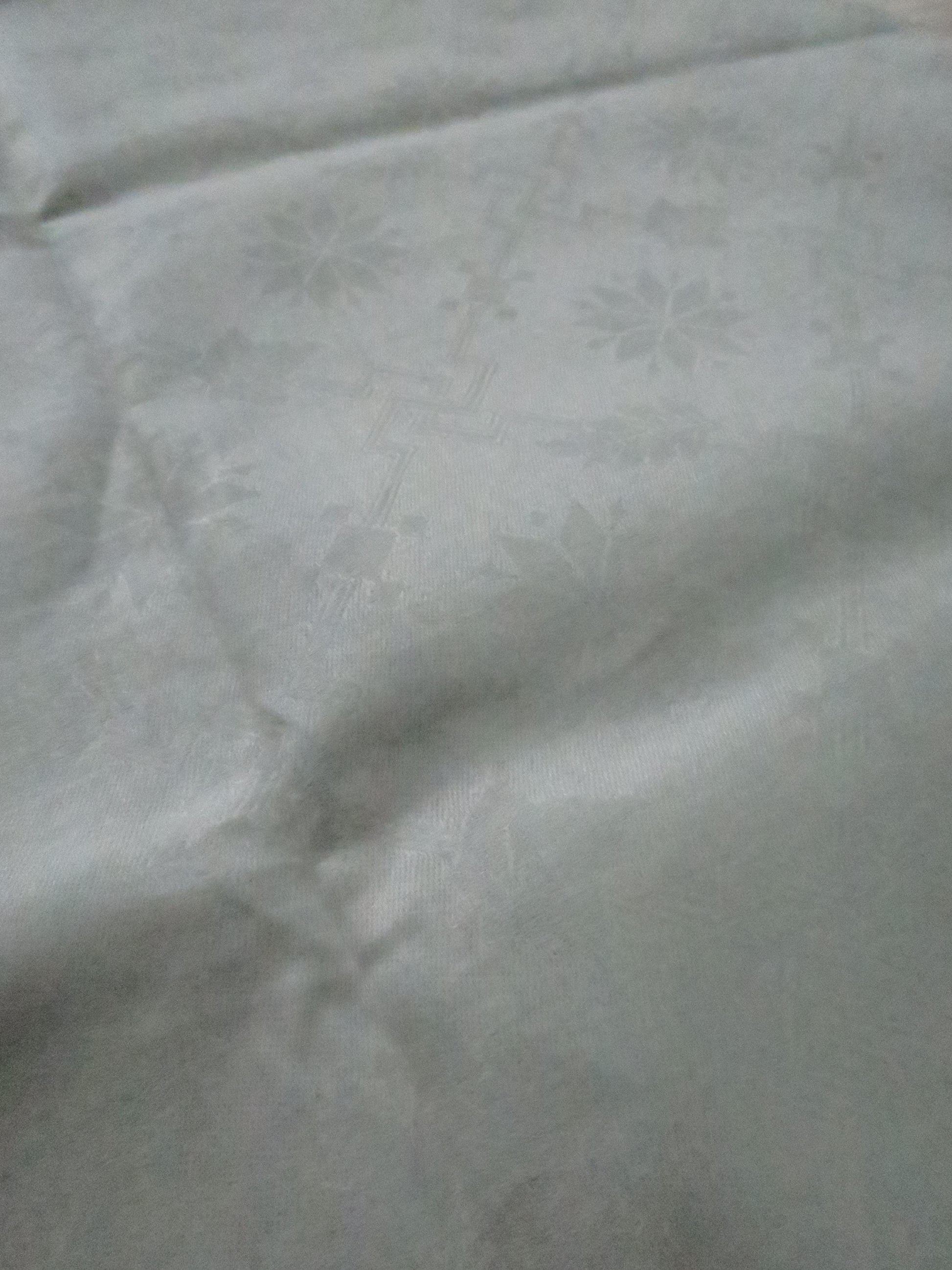 Vintage Irish Linen Damask Table Cloth- Ivy Leaves and Stars- 167 cm/ 66 " Square