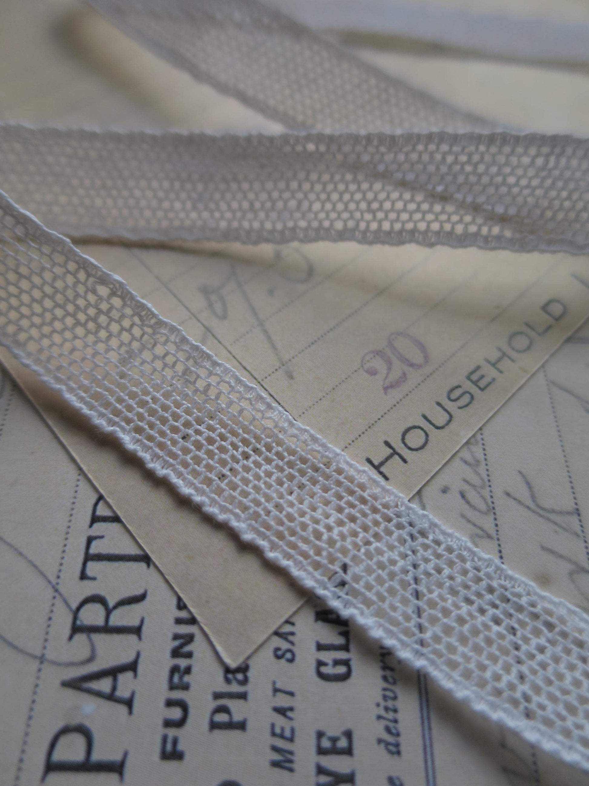 English Nottingham Lace- Plain Net Insertion- 1 cm
