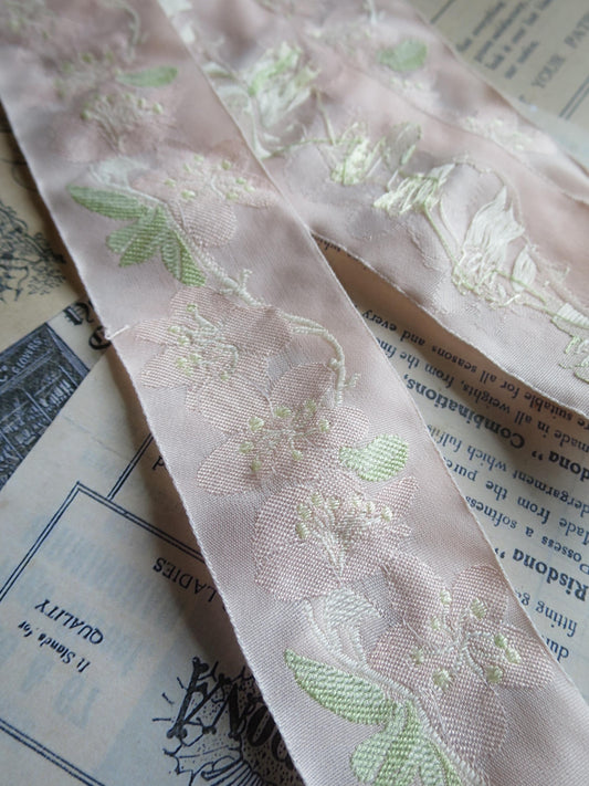 Blossom 40 mm Jacquard Woven Ribbon- Pale Pink