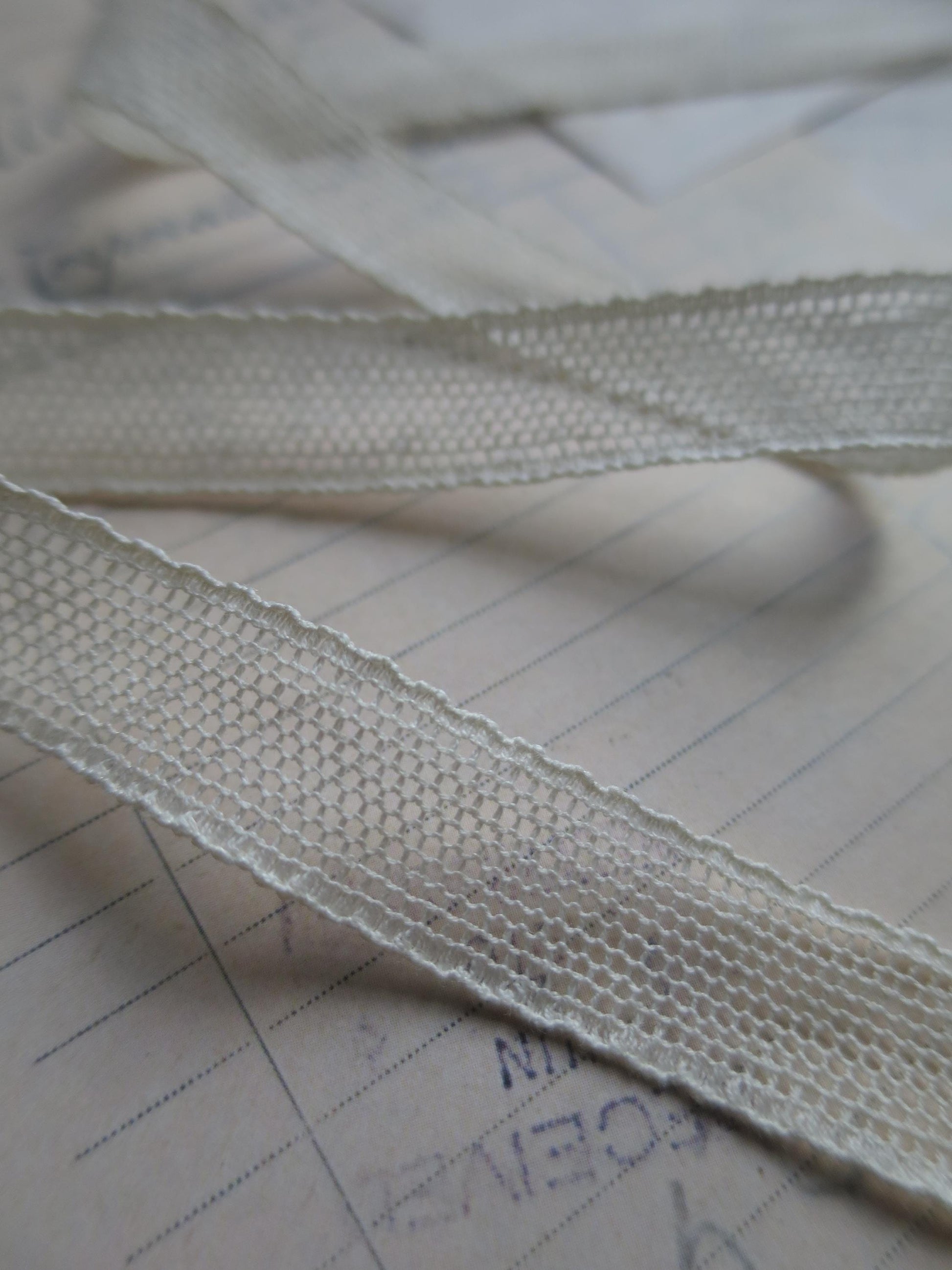 English Nottingham Lace- Plain Net Insertion- 1 cm