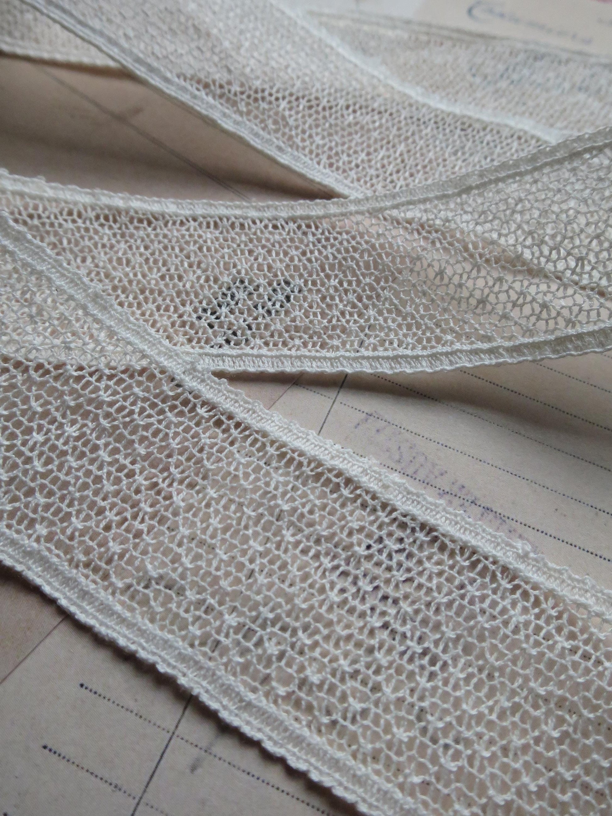 English Nottingham Lace- Open Net- Insertion- 3 cm