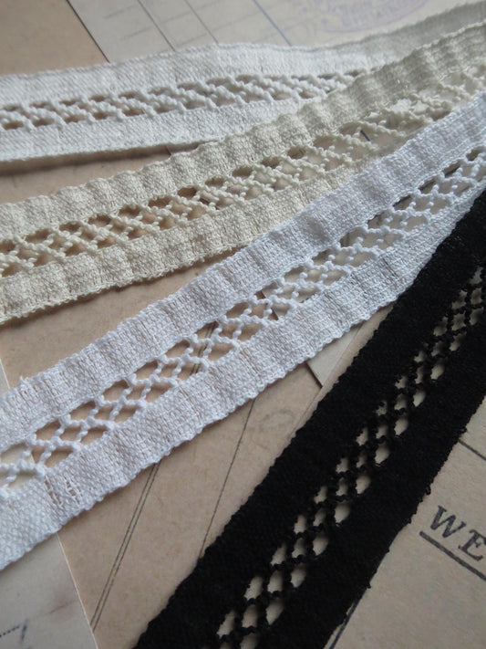 English Nottingham Lace- Faggoting Insertion- 1.7 cm