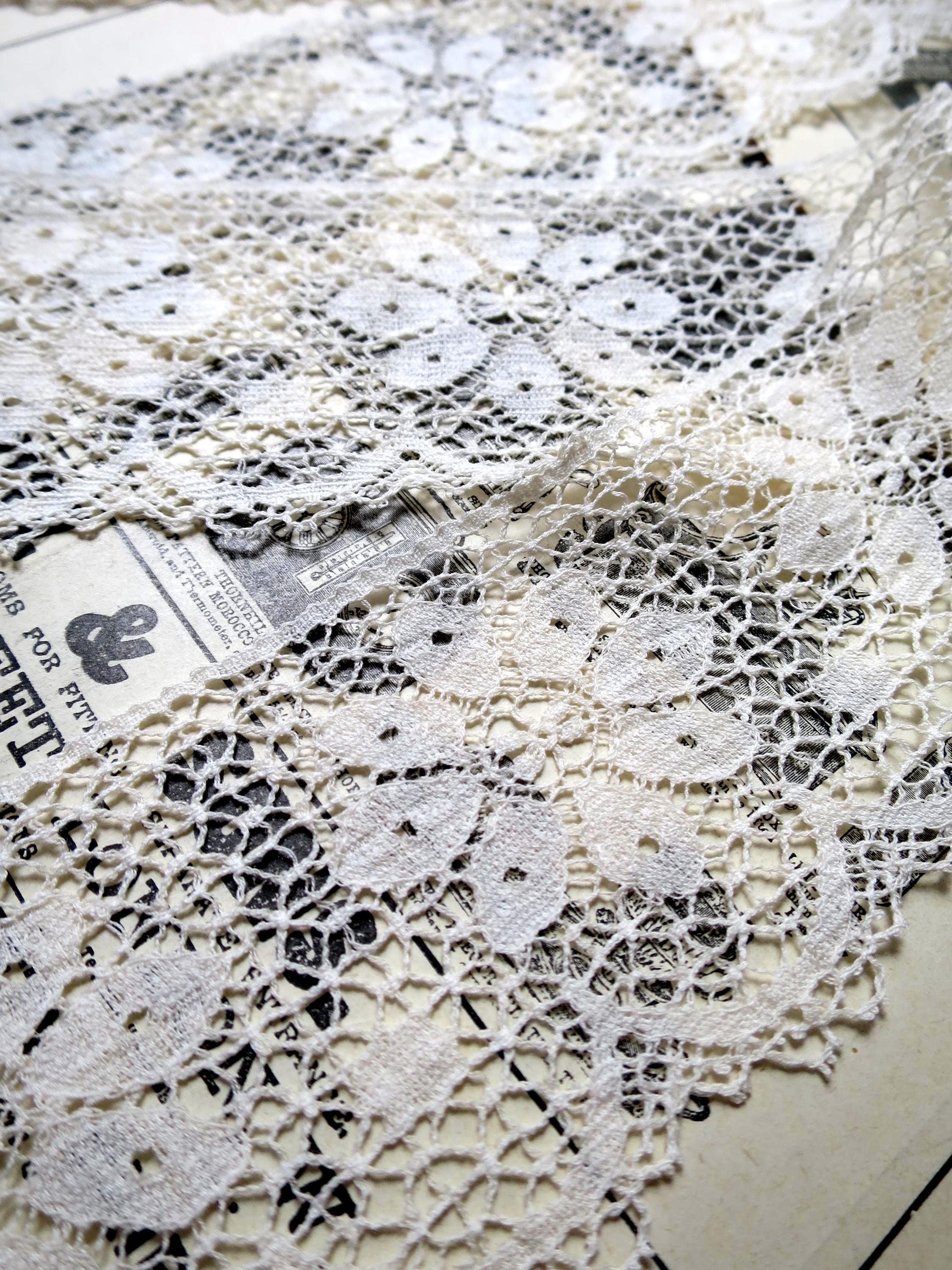 Ecru English Nottingham Lace- Floral Flat Point Lace- 7.5 cm