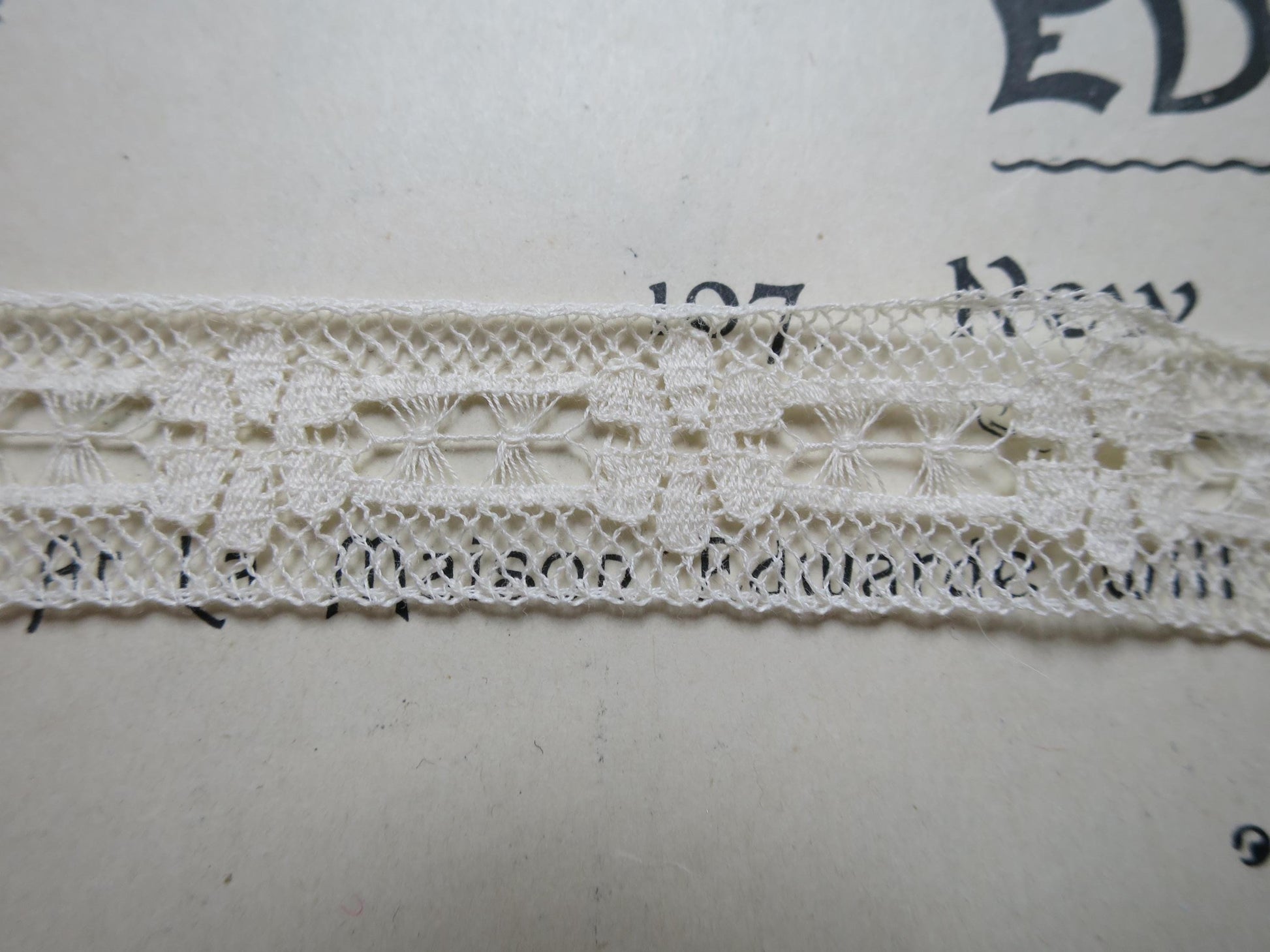 Ecru English Nottingham Lace- Floral & Openwork Insertion Lace 1.7 cm