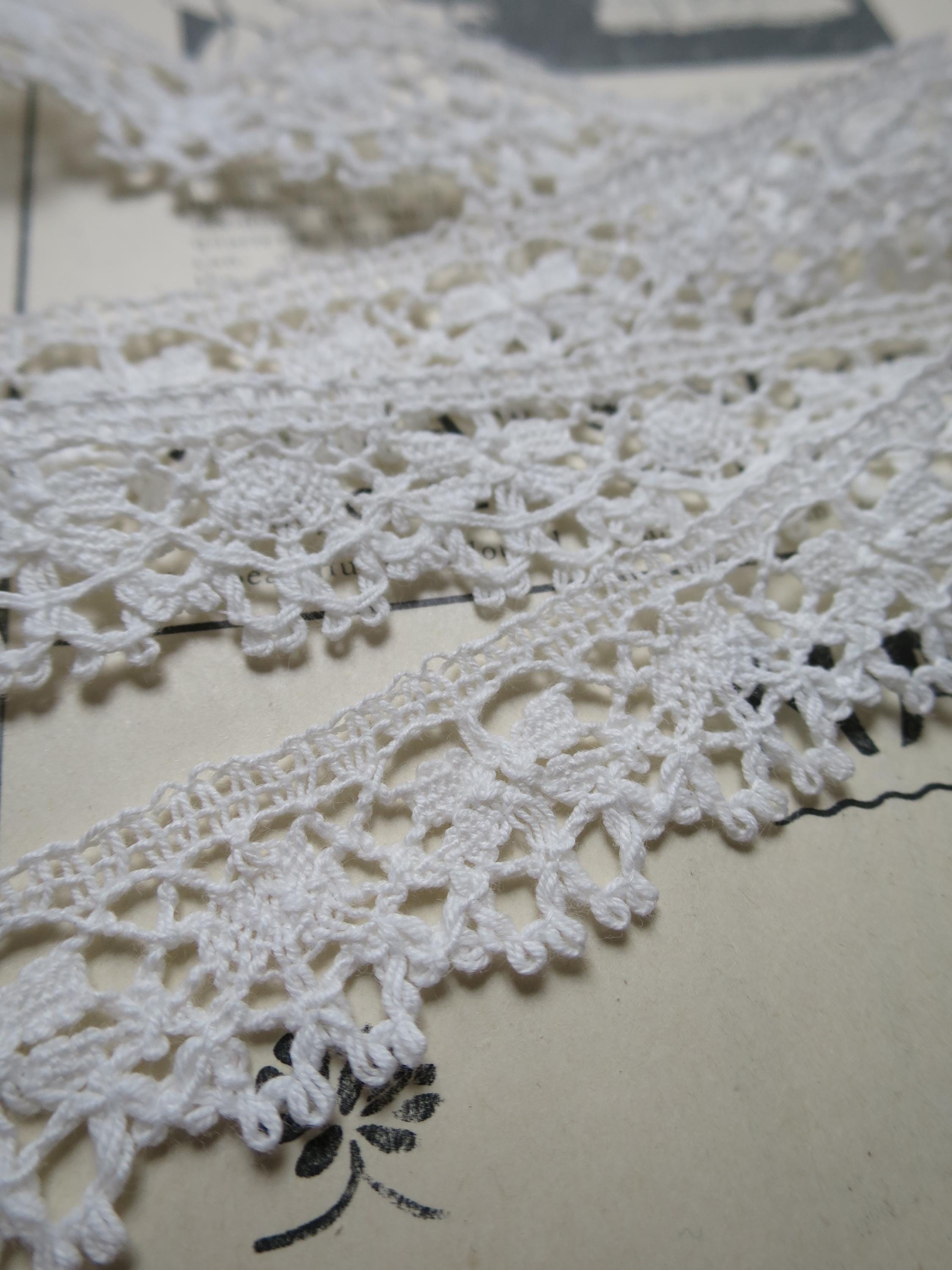 Off White English Nottingham Cluny Lace- Traditional Torchon- 2 cm