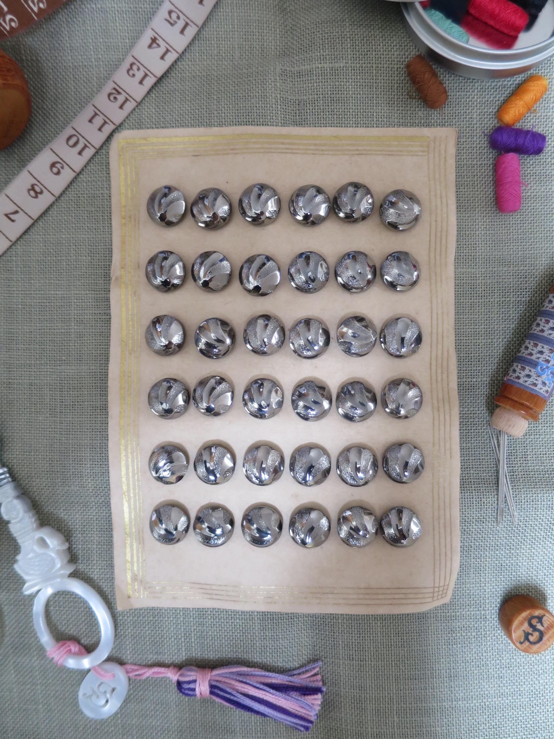 36 Antique Carded Art Deco Czechoslovakian Glass Buttons- Chrome Stippled Swirls Design