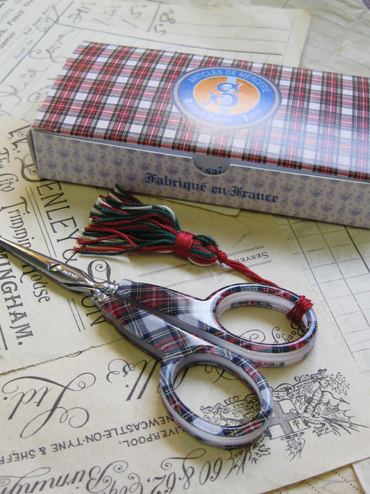 Scottish Mauchaline Ware Scottish Tartan Sajou Hand Paired Embroidery Scissors