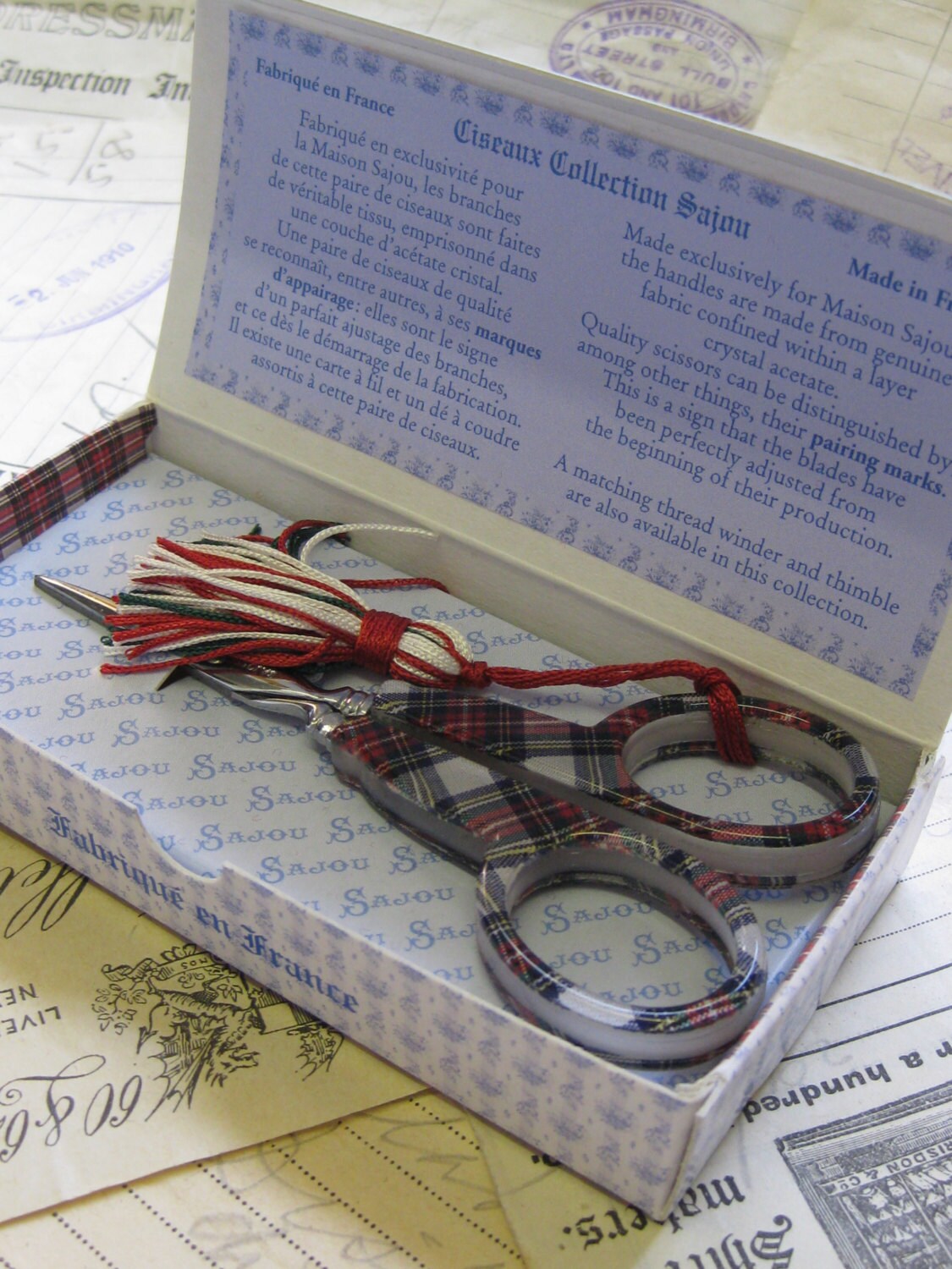 Scottish Mauchaline Ware Scottish Tartan Sajou Hand Paired Embroidery Scissors