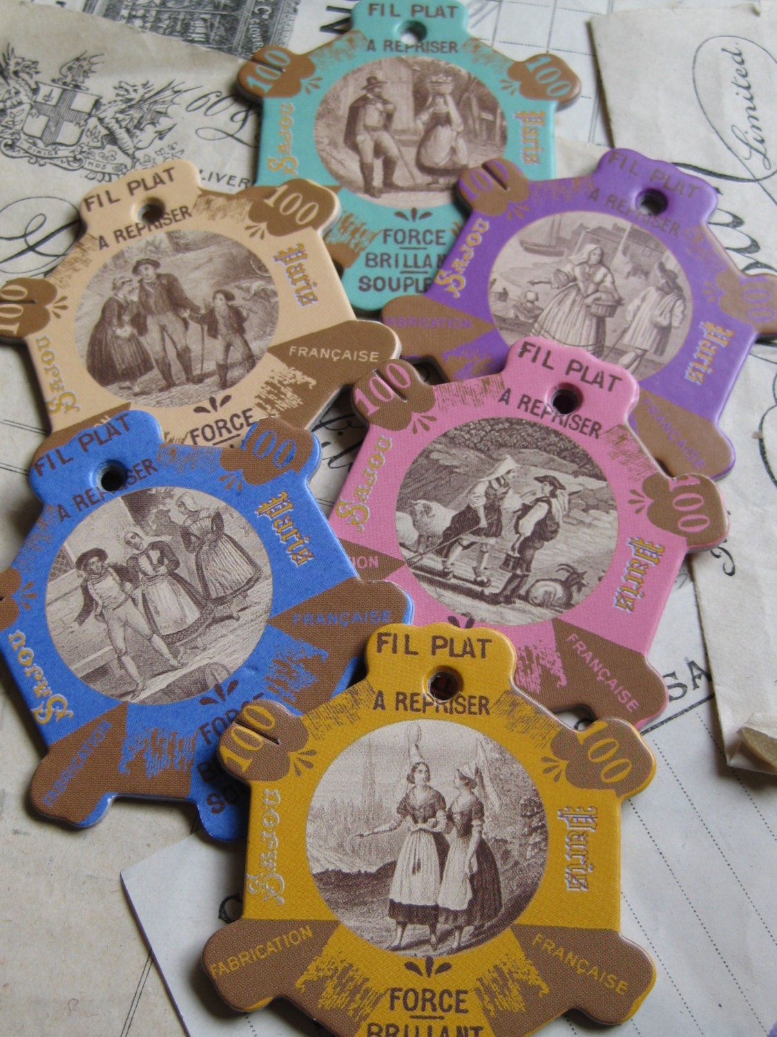 Sajou Thread Card Winders- French Provincial Costumes