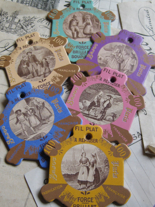 Sajou Thread Card Winders- French Provincial Costumes