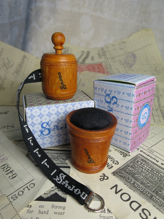 Sajou Hornbeam Wooden Tape Measure & Pin Cushion- Black