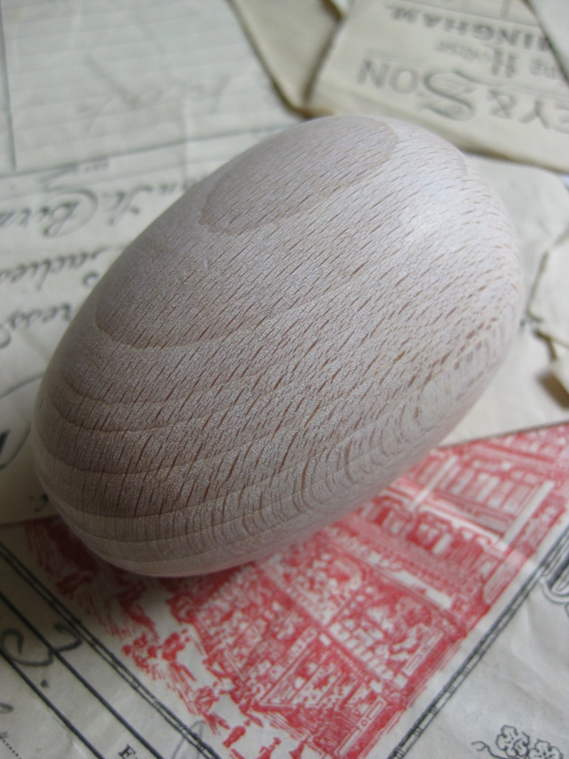 Sajou Traditional Wooden Darning Egg | Heritage Sewing Tool