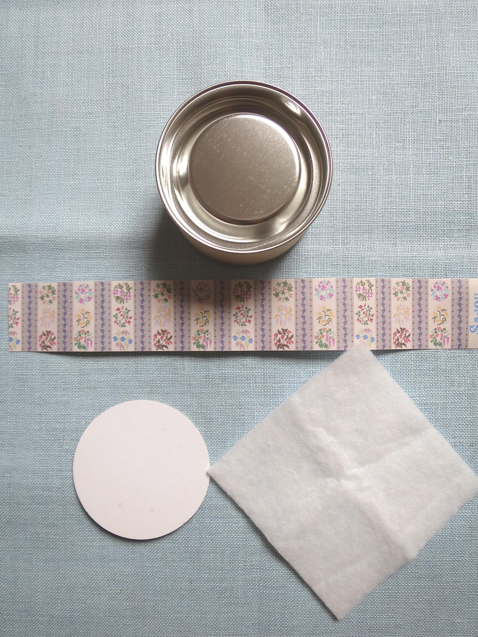 Sajou Pot to Embroider- Flowers