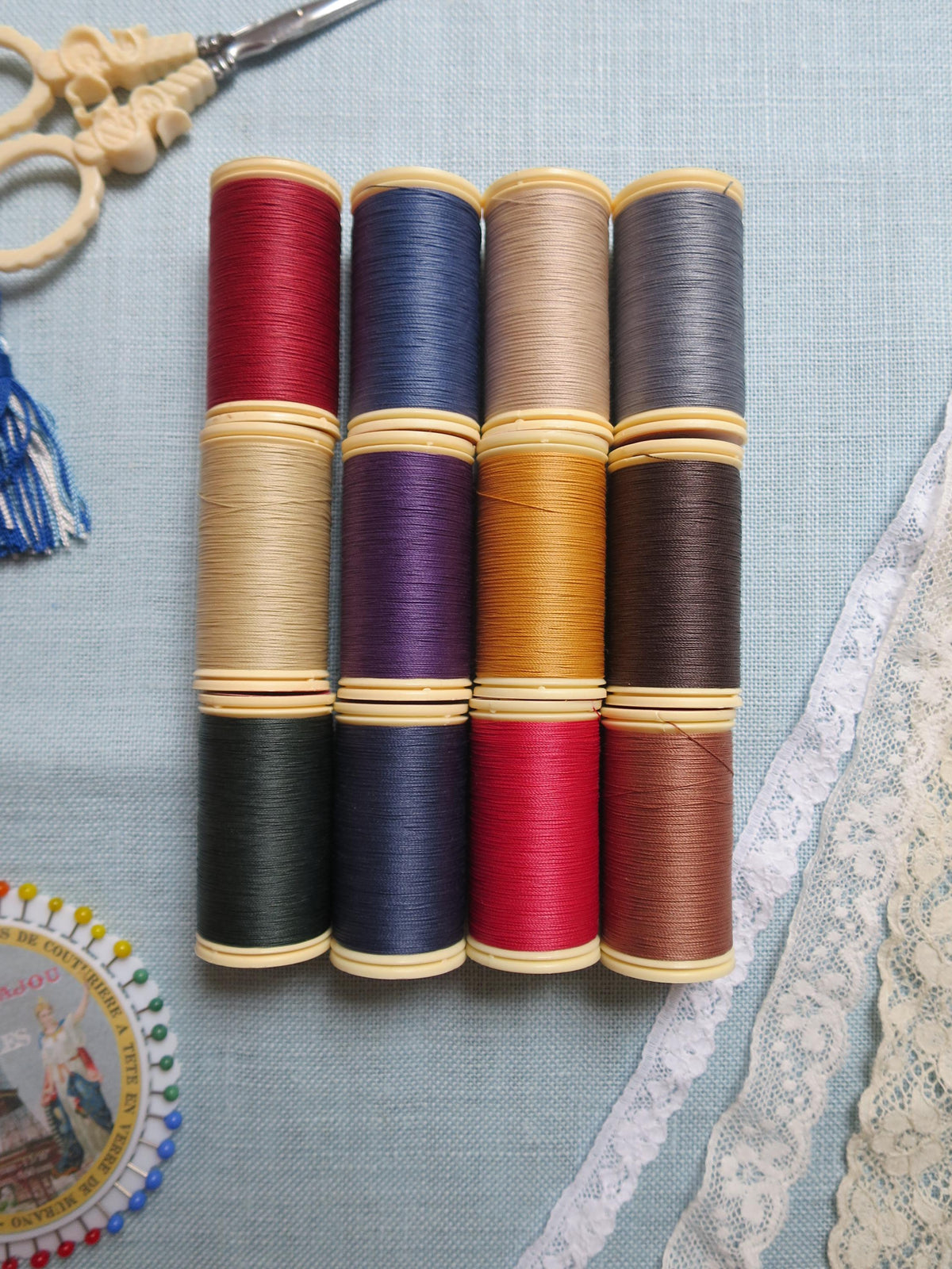 Sajou Boxed Set 12 Fil au Chinois Patchwork Thread- No. 1- Dark Tones