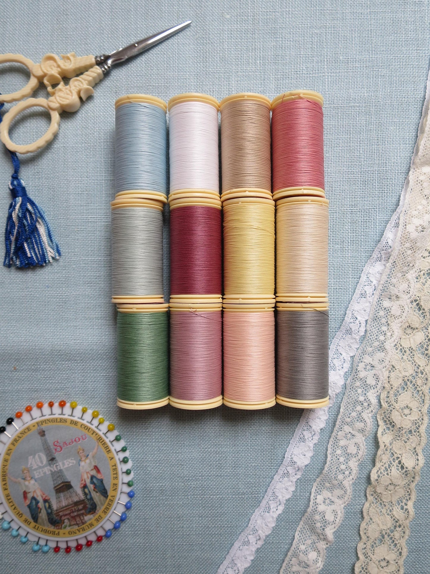 Sajou Boxed Set 12 Fil au Chinois Patchwork Thread- No. 2- Pastel Tones